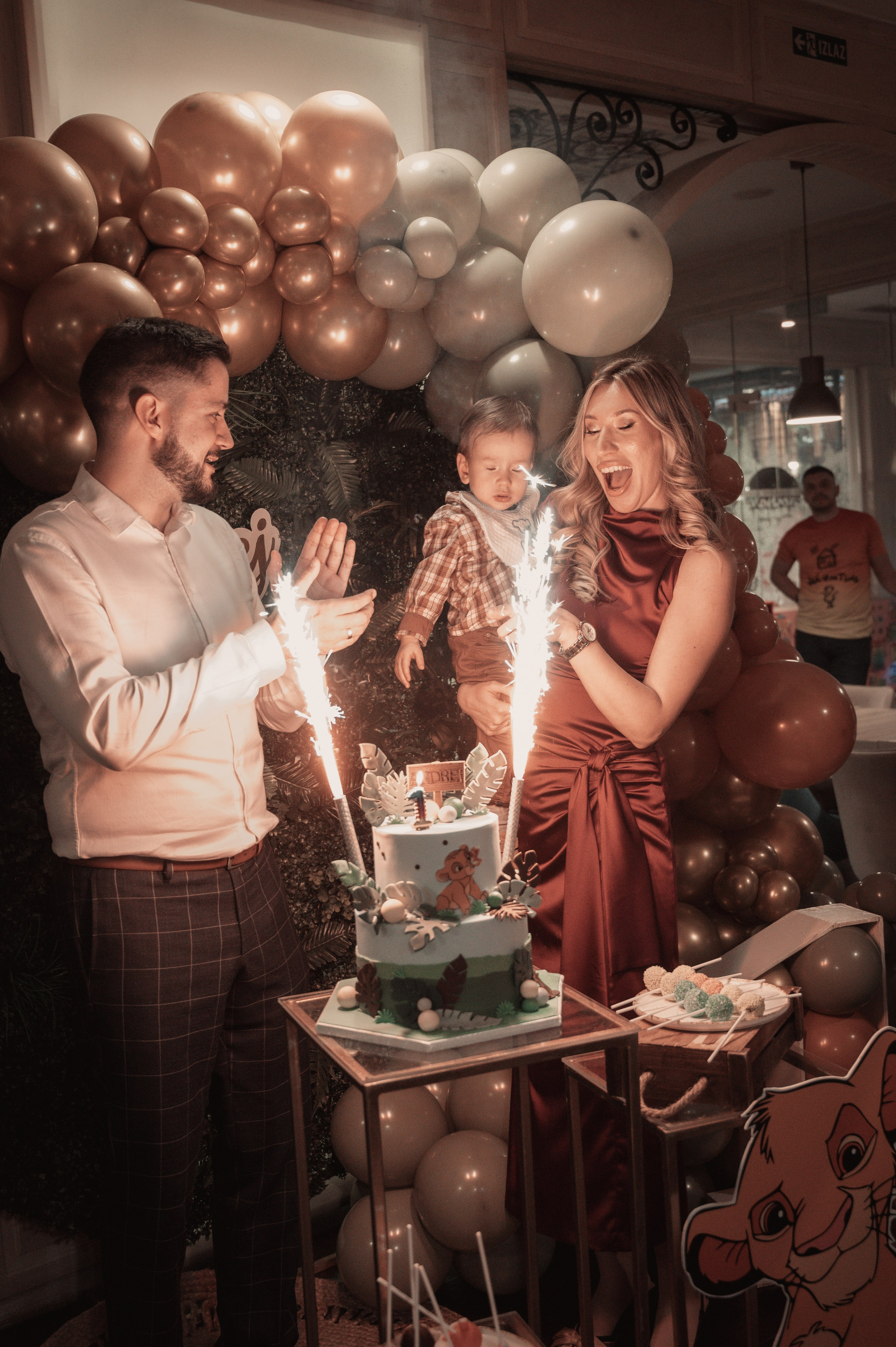 Andrej, krštenje i rođendan. BambinaaPhotography