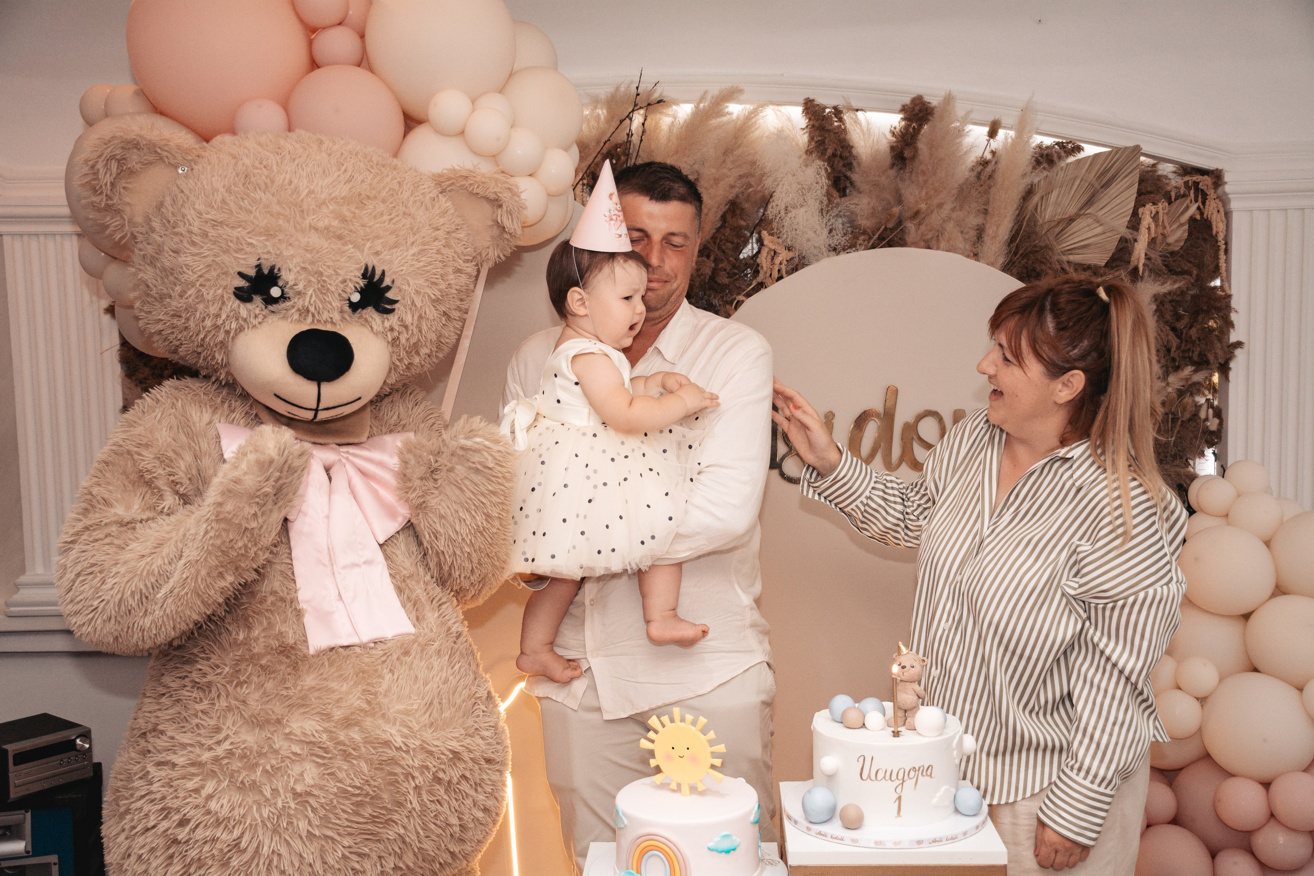 Isidora, rođendan. BambinaaPhotography