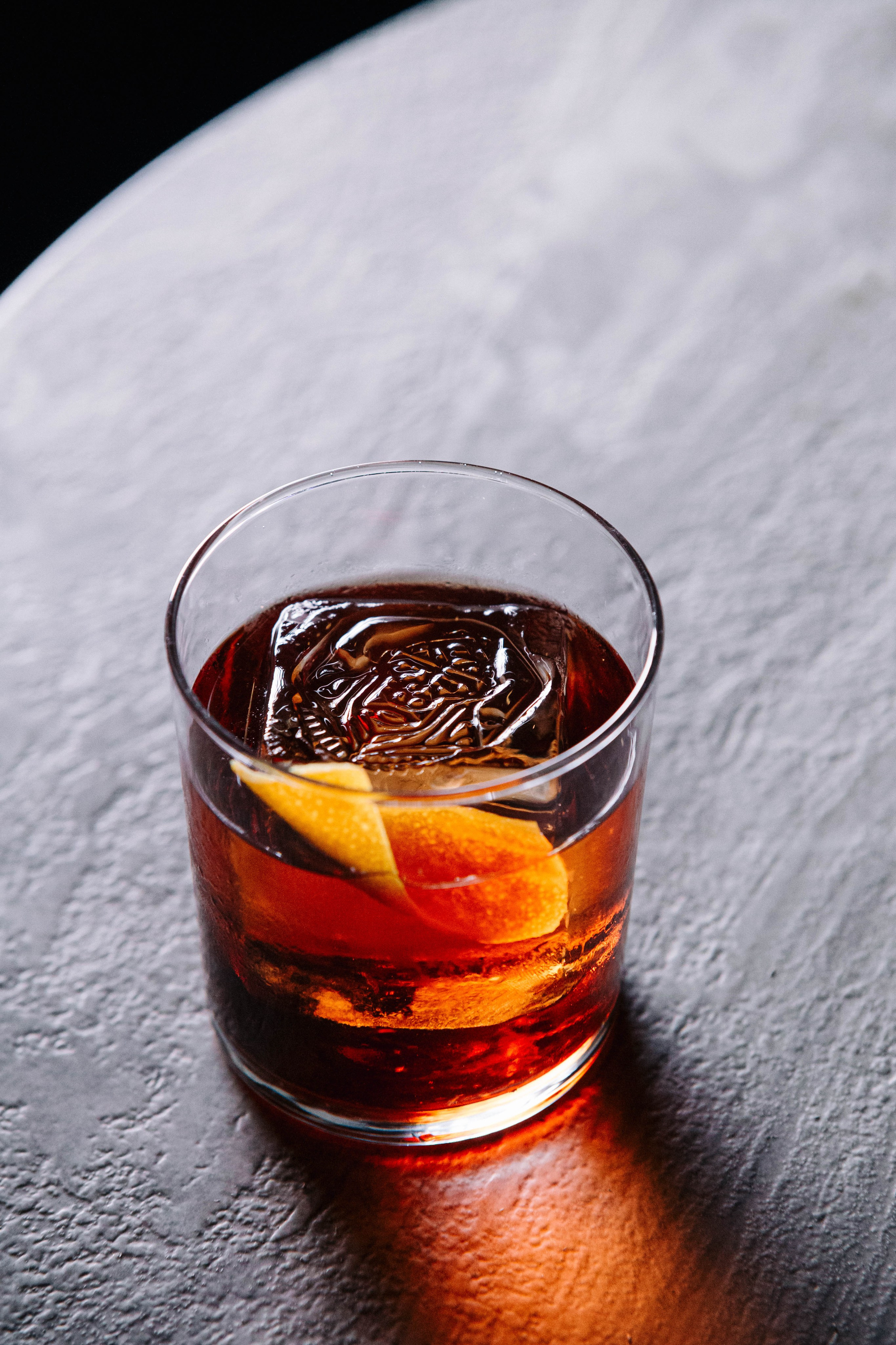 Ēdieni un dzērieni. BELLOW US FOTOGRĀFS RĪGA