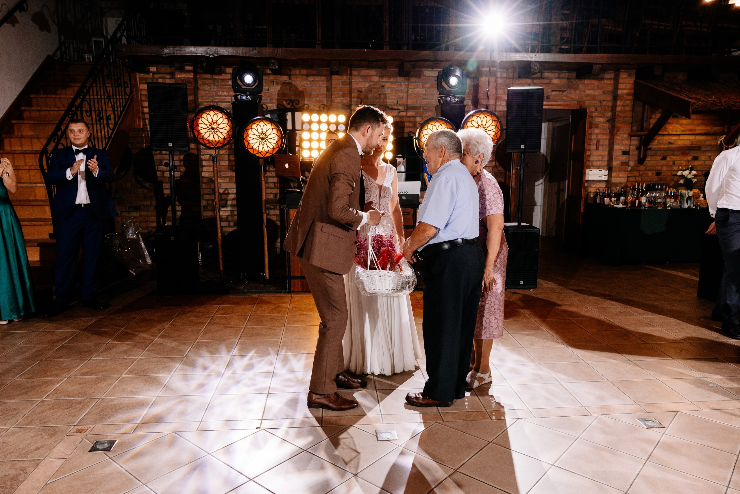 Basia ♡ Bartek. Fotograf Ślubny Warszawa - Sesje Biznesowe Rodzinne Eventy