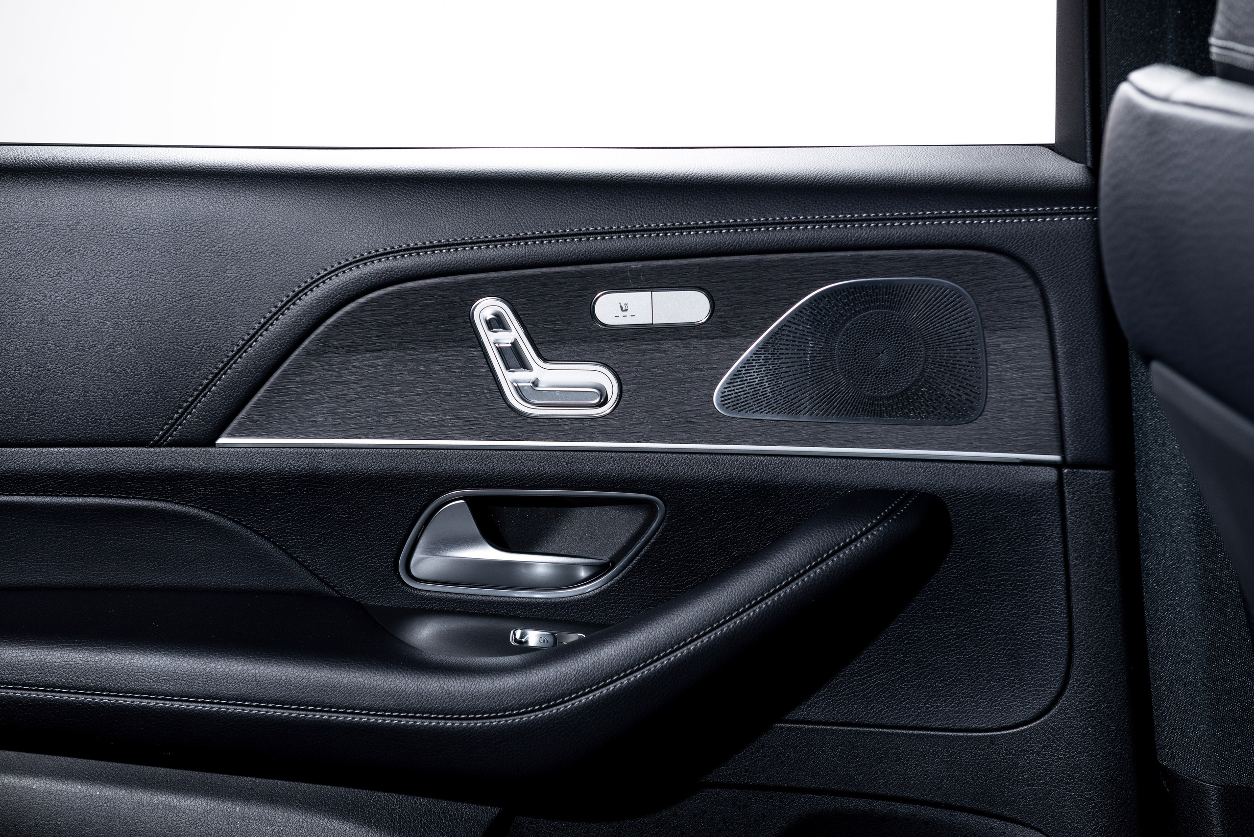 Автомобильная фотосъемка Mercedes GLS в студии. FOTÓGRAFO MÉXICO QUINTANA ROO