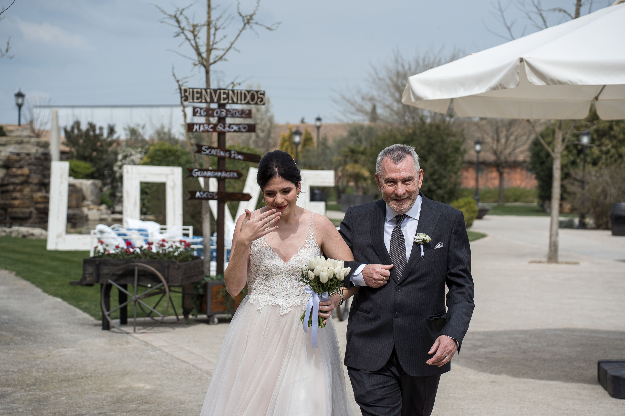 Loreto & Marc - Boda Los Jardines Del Canal en Almudévar. PIXLOVE - Fotógrafos de bodas Huesca Pirineos Zaragoza