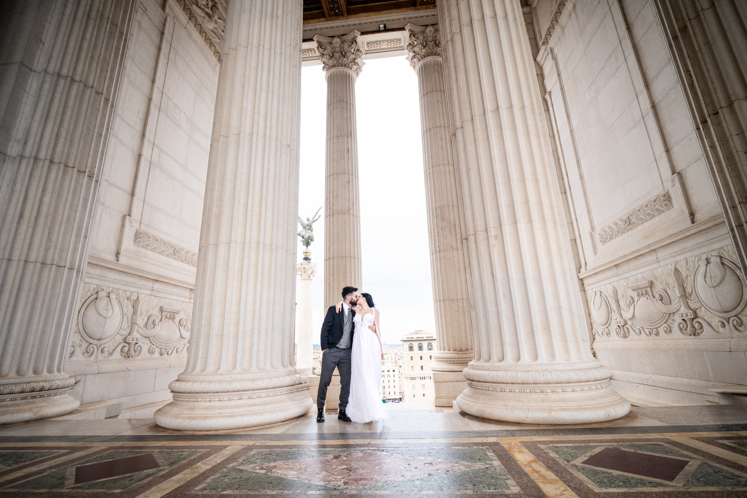 Fotograf Nuntă București România | MOMENTsFILM. MOMENTsFILM — wedding films | Videograf Nuntă București |Fotograf Nuntă București| Botez Evenimente Corporate | Foto Video Nunta