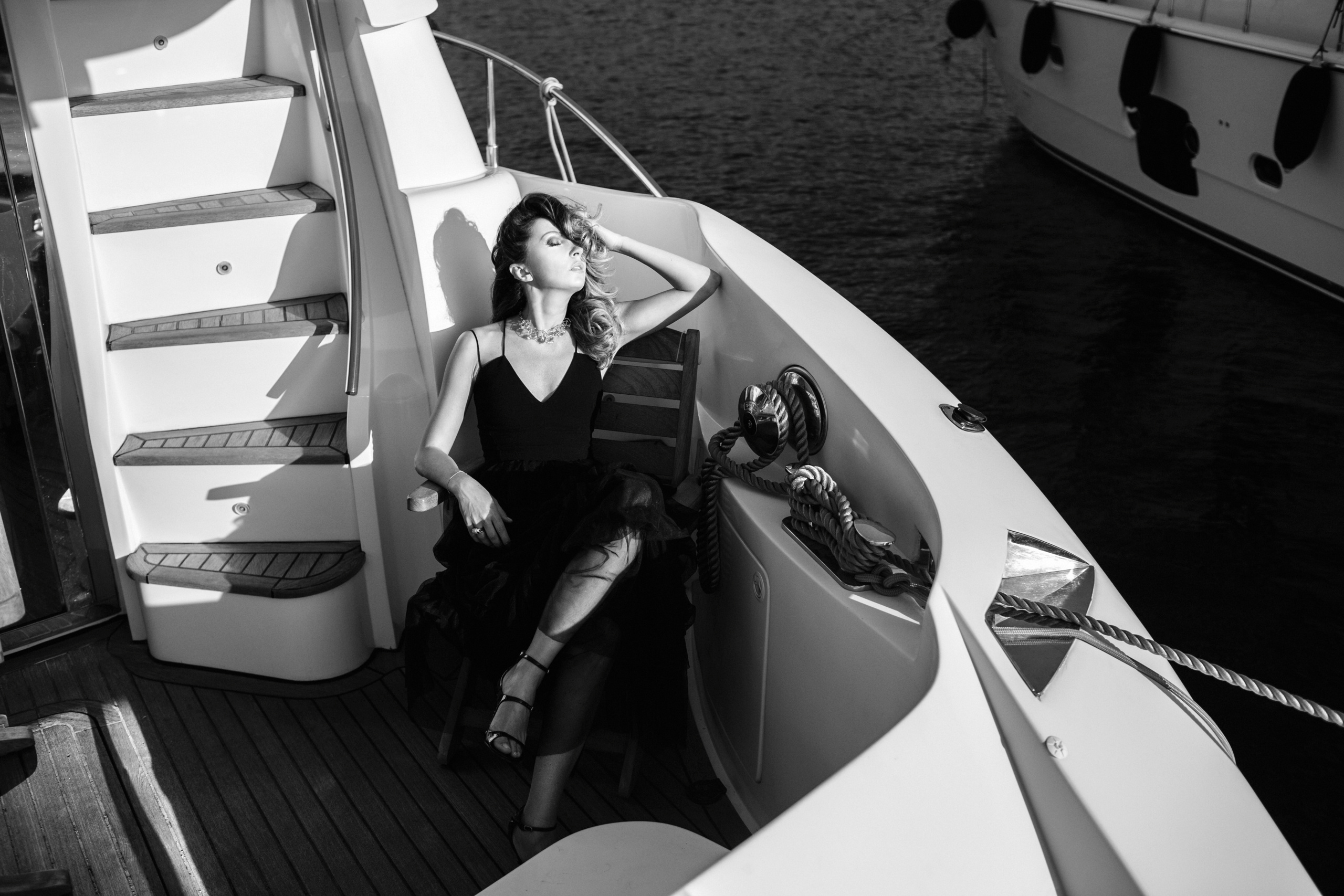 Love-story yacht photo session. Julia Ganch I Fashion Wedding Photography I Cappadocia Turkey