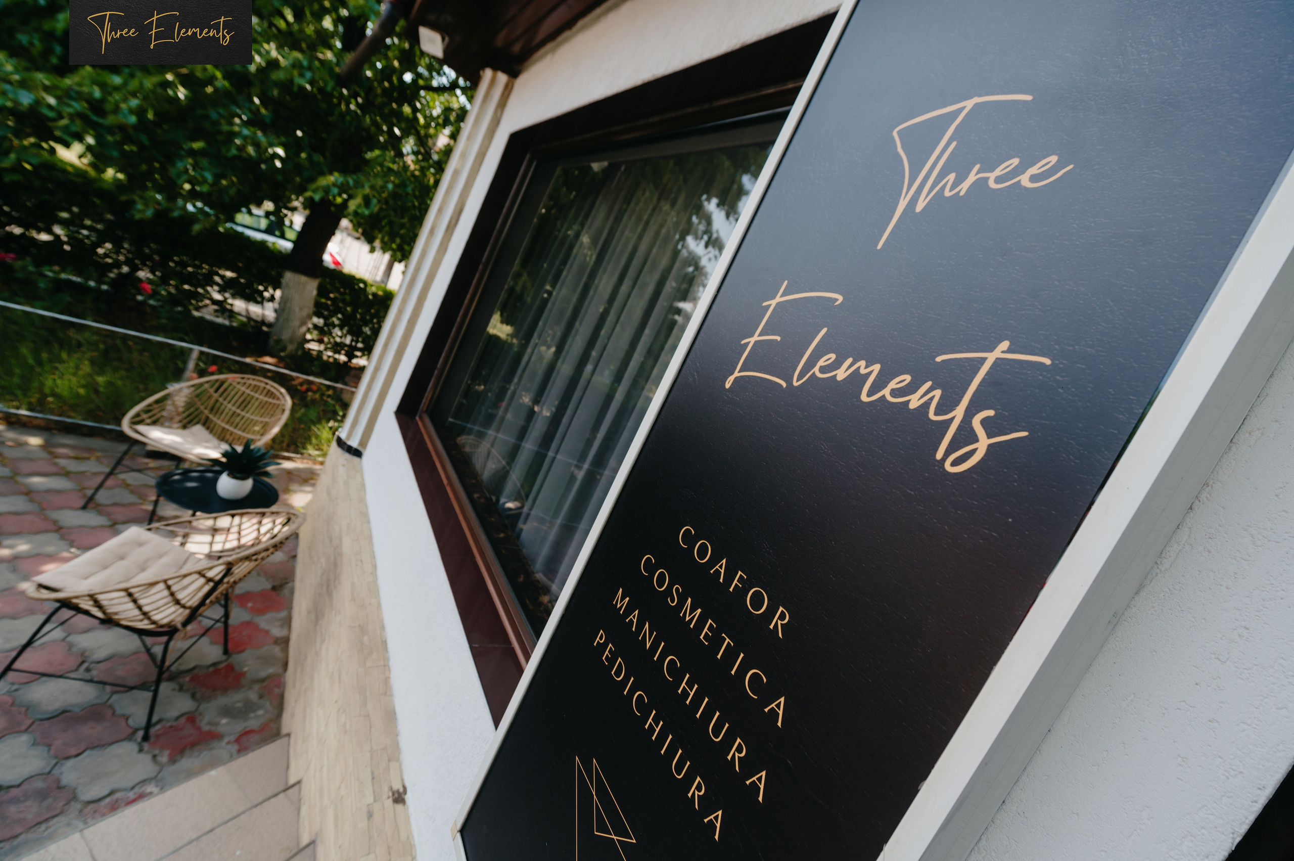 Three Elements. Laurentiu Stefan StoryTeller