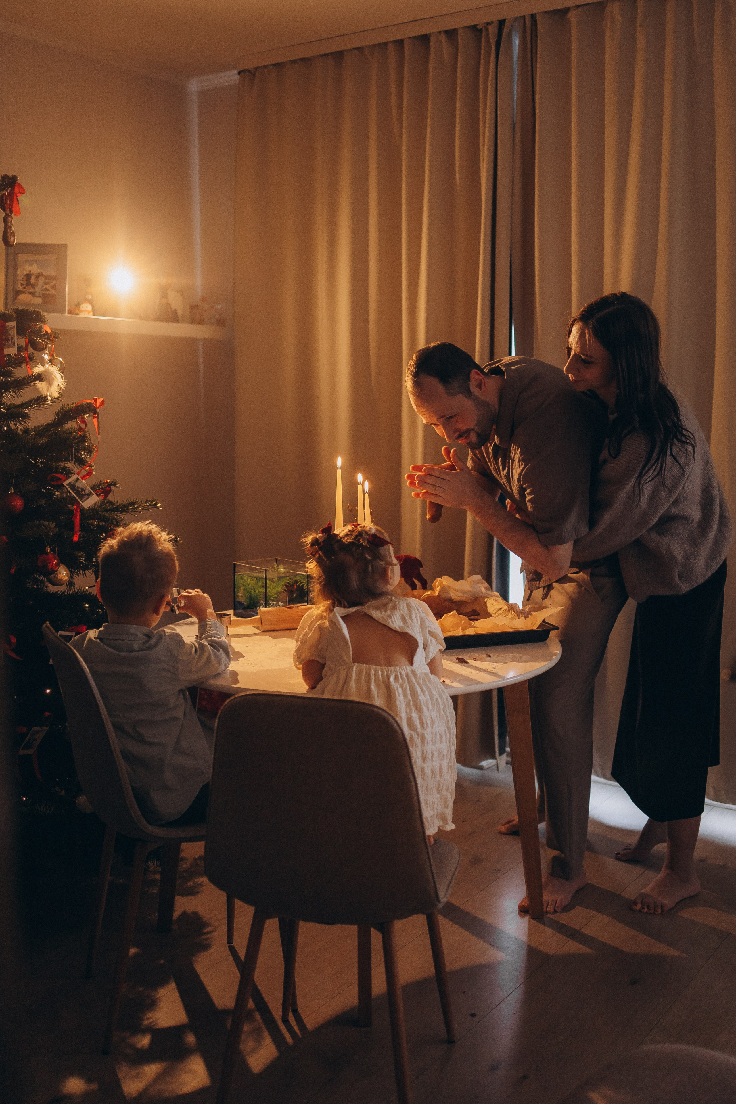 LANAS ģimene. GALVENĀ