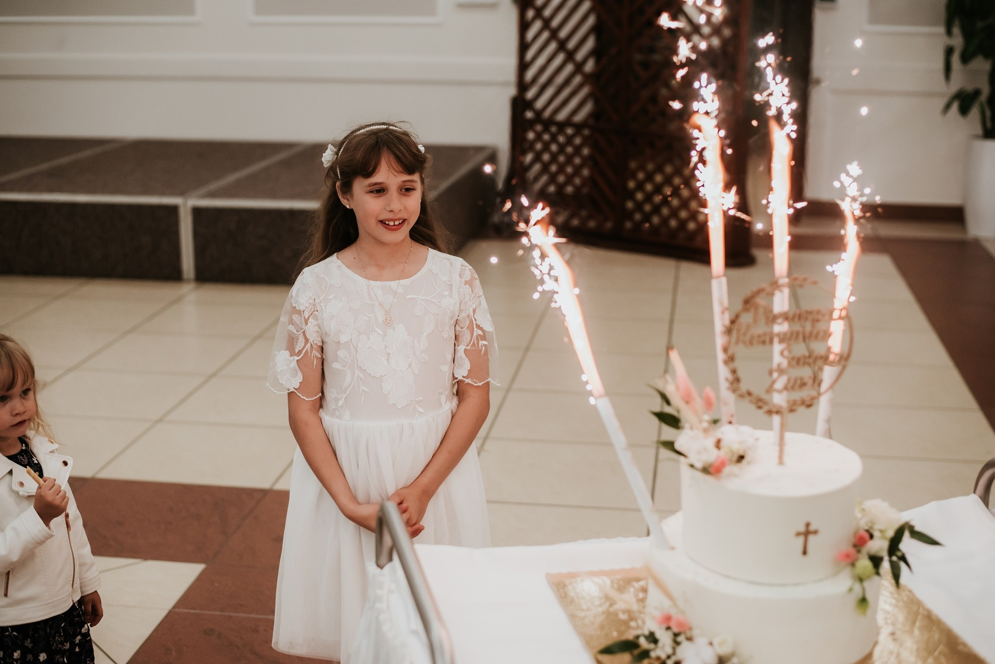 I Komunia Św. Zuzi. Dominika Strachacka Fotografia | Fotograf ślubny i rodzinny Opole Lubelskie Lublin