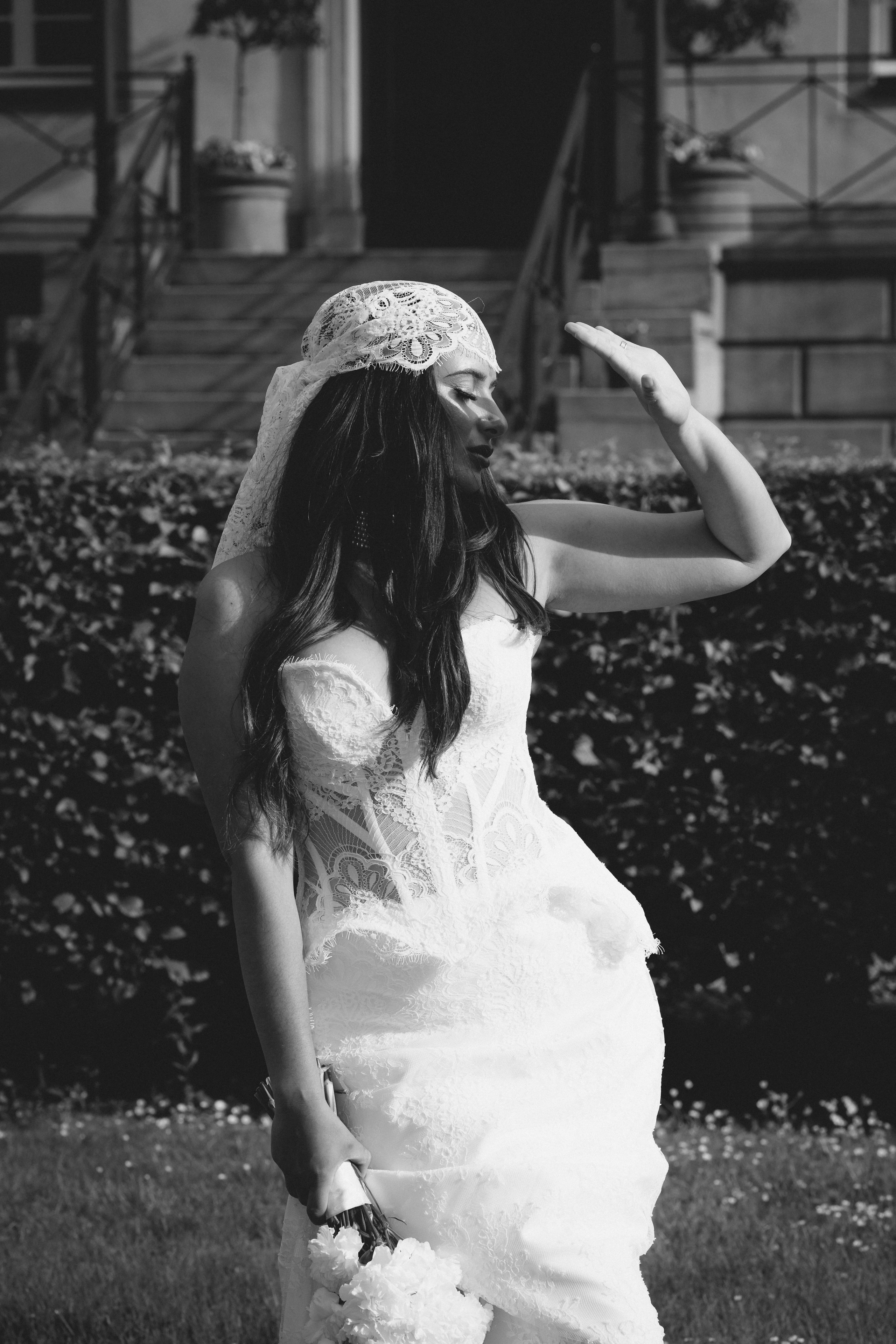 POURNÉA - EDITORIAL WEDDING PHOTOGRAPHY