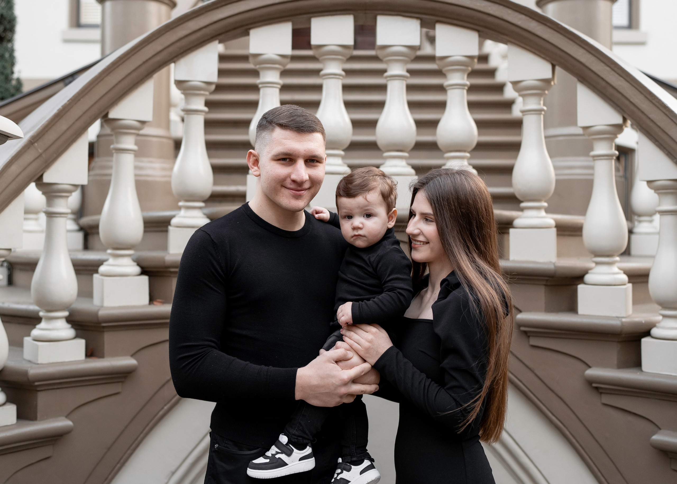 Artem, Nadia & Elisha. Family photographer in Sacramento | Sofia Pavenko