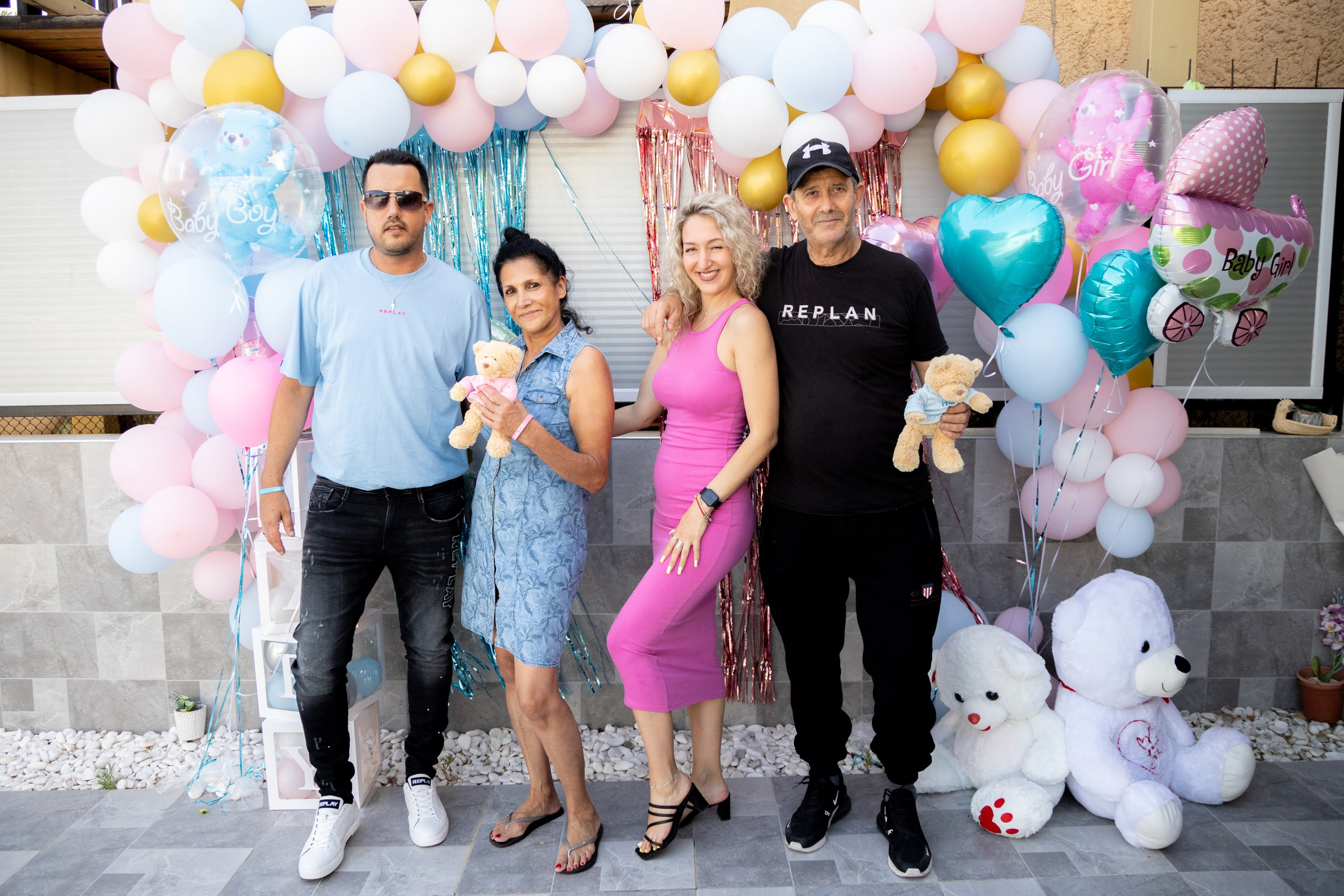 Gender Party for Alina and Michael. Home