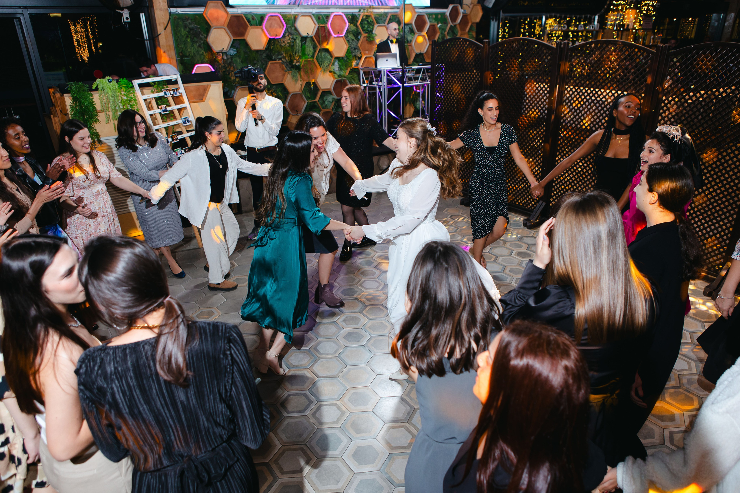 Heart to Heart. Https://shi-photo.com/