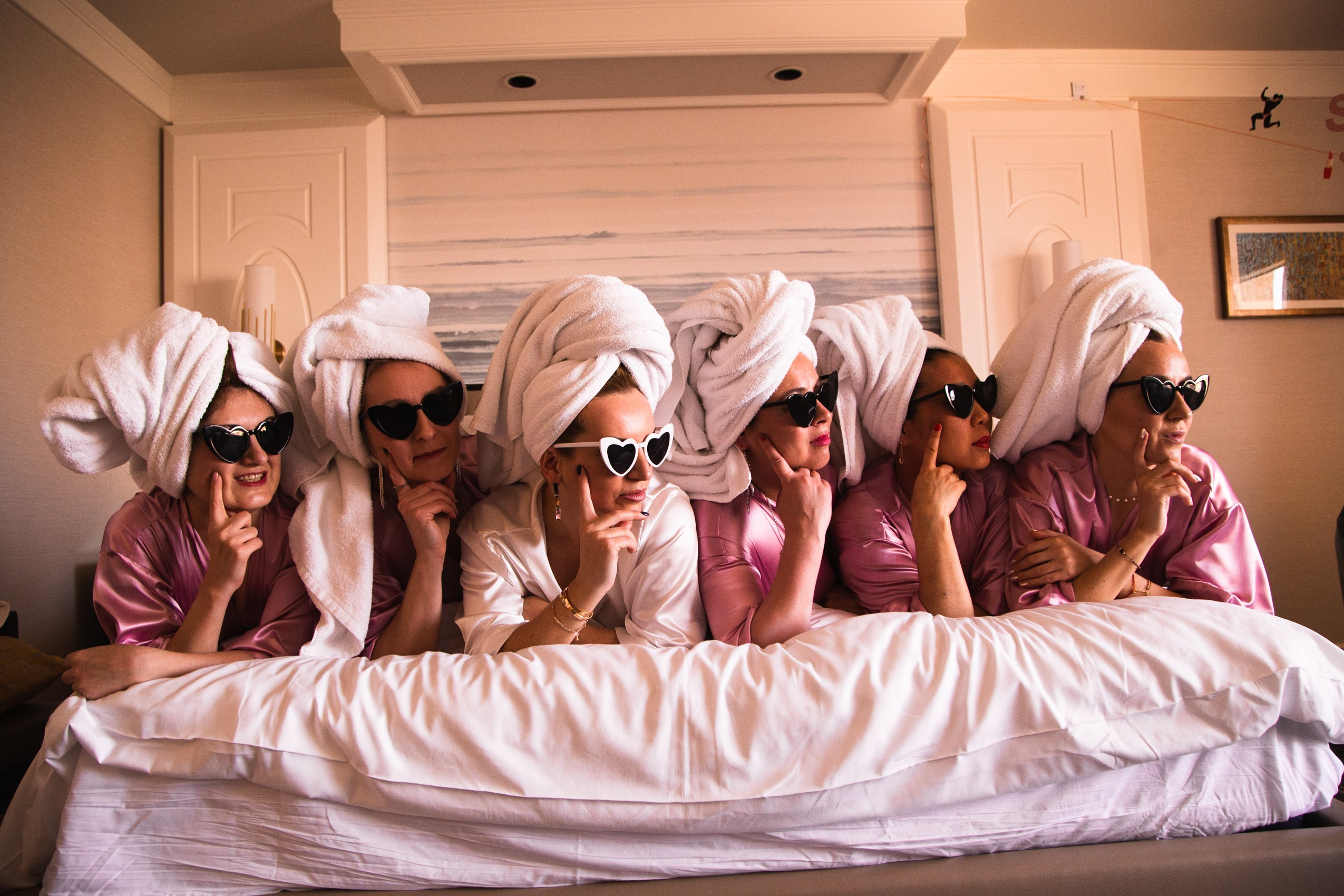 Bachelorette Party in Vegas. Wedding & elopement photographer Viktoriya Kravtsov. Las Vegas
