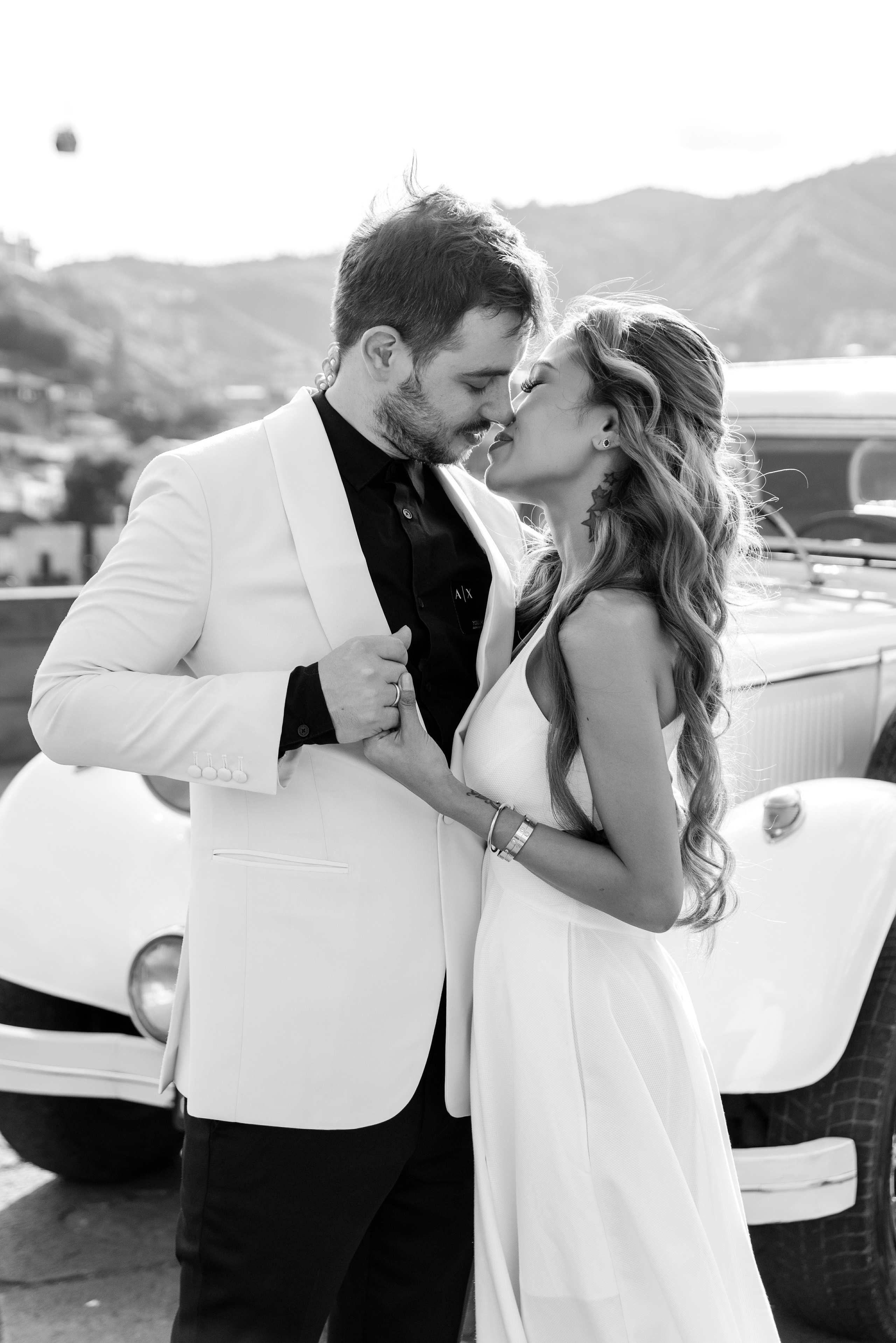 Wedding Photographer for Philippines Couples in Georgia. Destination Wedding Photographers in Georgia, Armenia. Maks Kovalenko and Lara Tatosyan. Wedding videographer