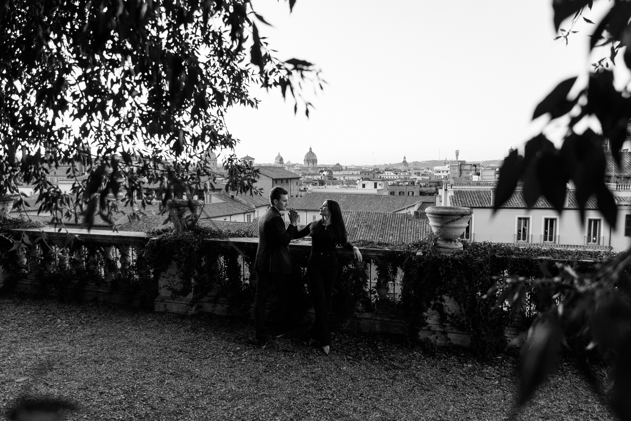 Wedding photographer Italy Rome, Tuscany, Lake Como, Sicily, Puglia. Wedding Photographer Rome Tuscany Como Sicily Puglia Amalfy Italy- Oksana Savenchuk