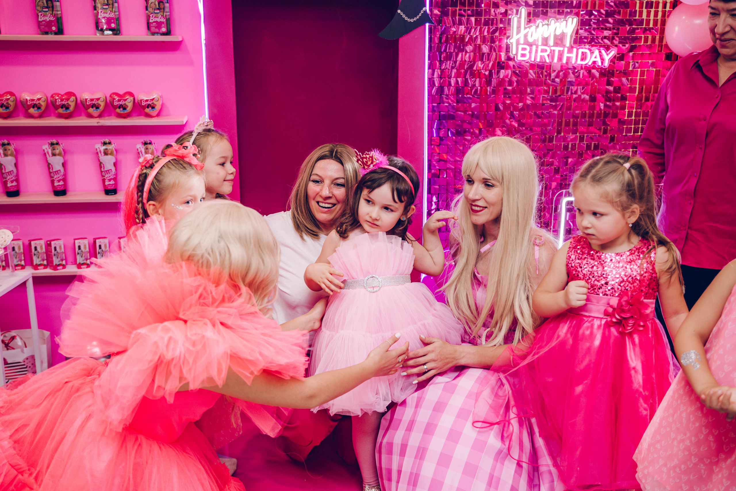 Geburtstag Party. Portrait family photographer in Berlin Elena Zakh