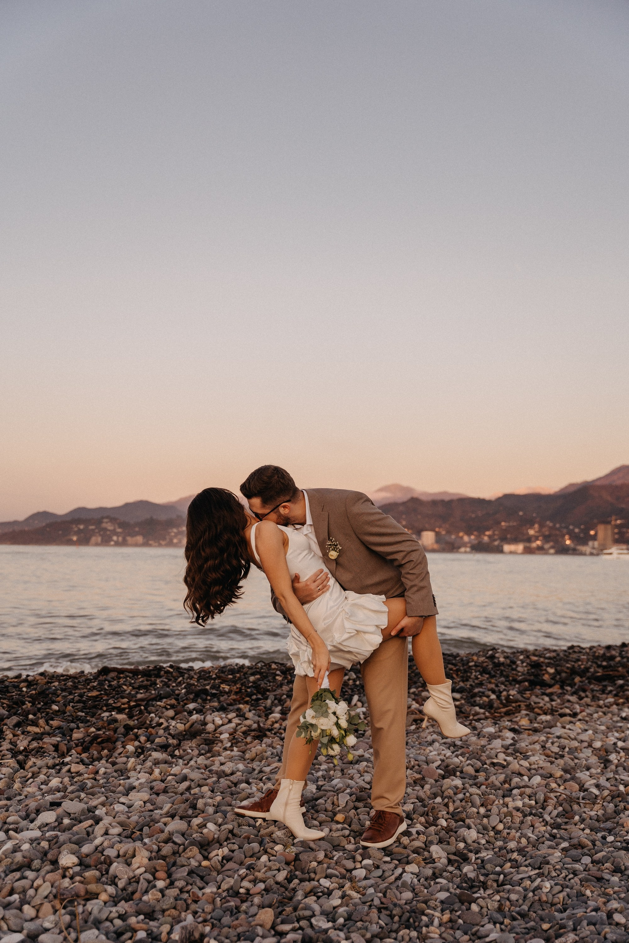 Максим и Диана. Индивидуальный и свадебный фотограф в Батуми Валерия Азаренко