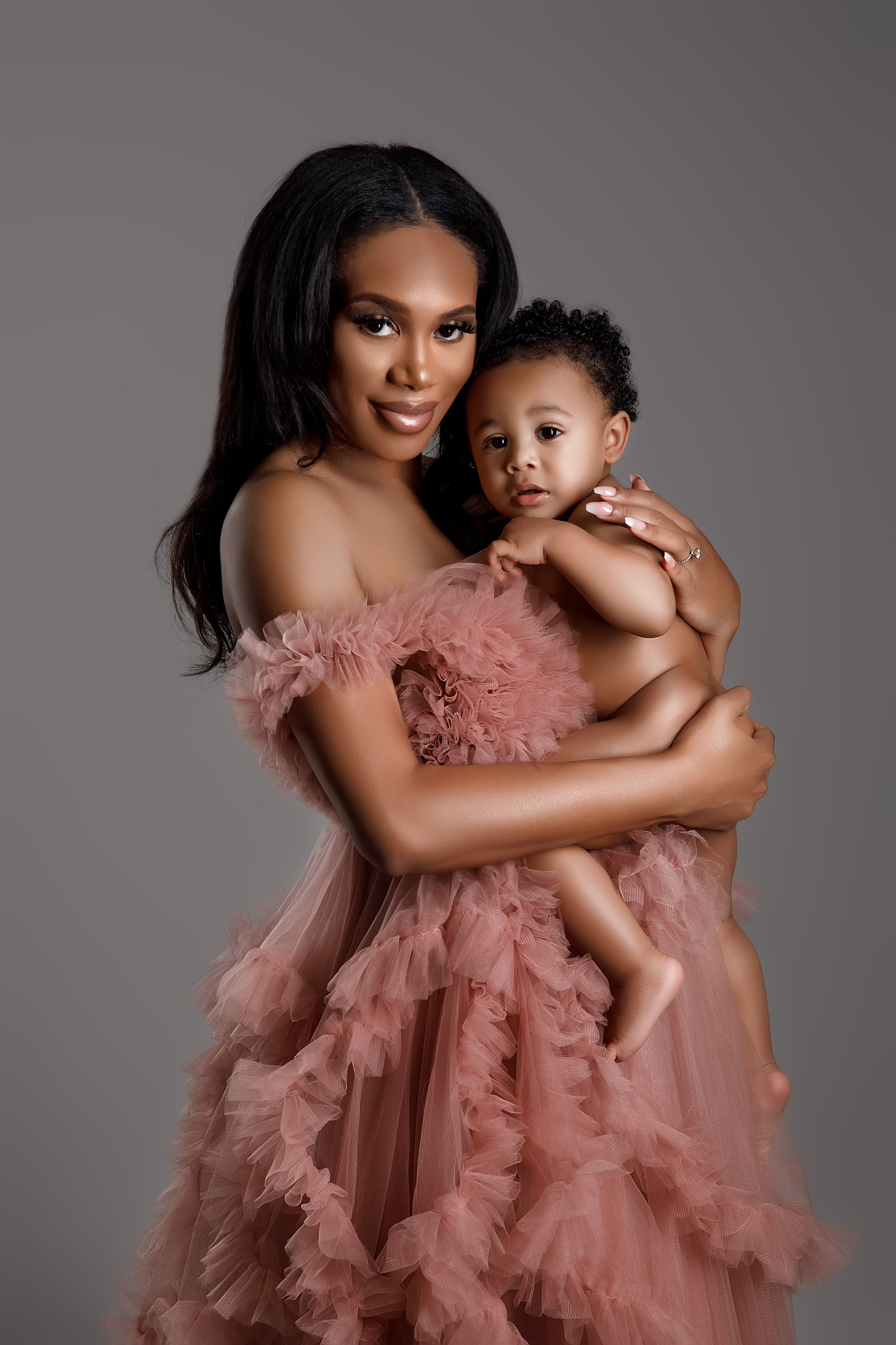 Portafolio de Fotografía Mamá y Yo – Natasha Reev. Natasha Reev Fotógrafa de maternidad en Los Ángeles