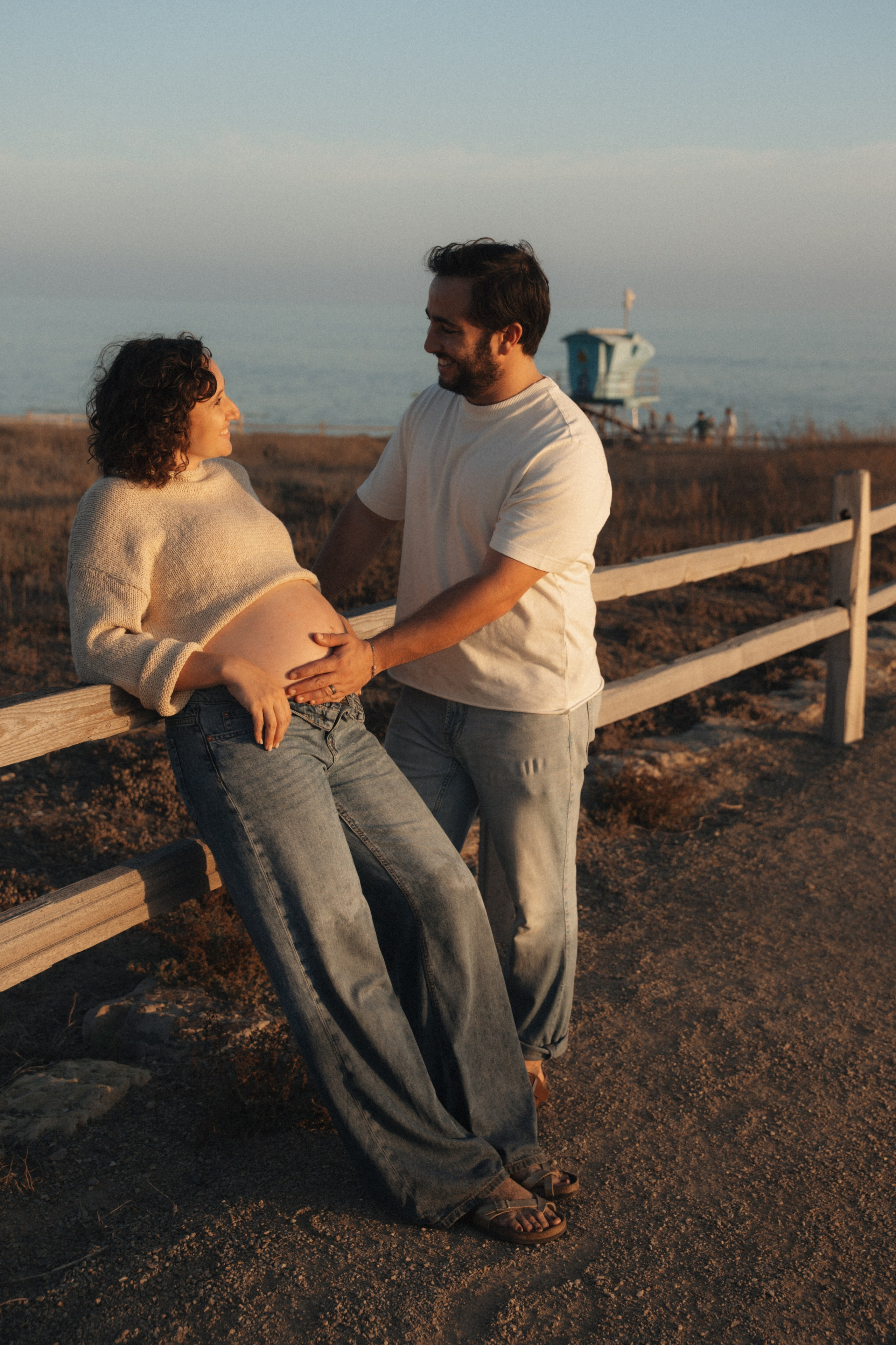 Maternity Photographer in Los Angeles | Kristina Vasilenko. Santa Monica based photographer Kristina Vasilenko