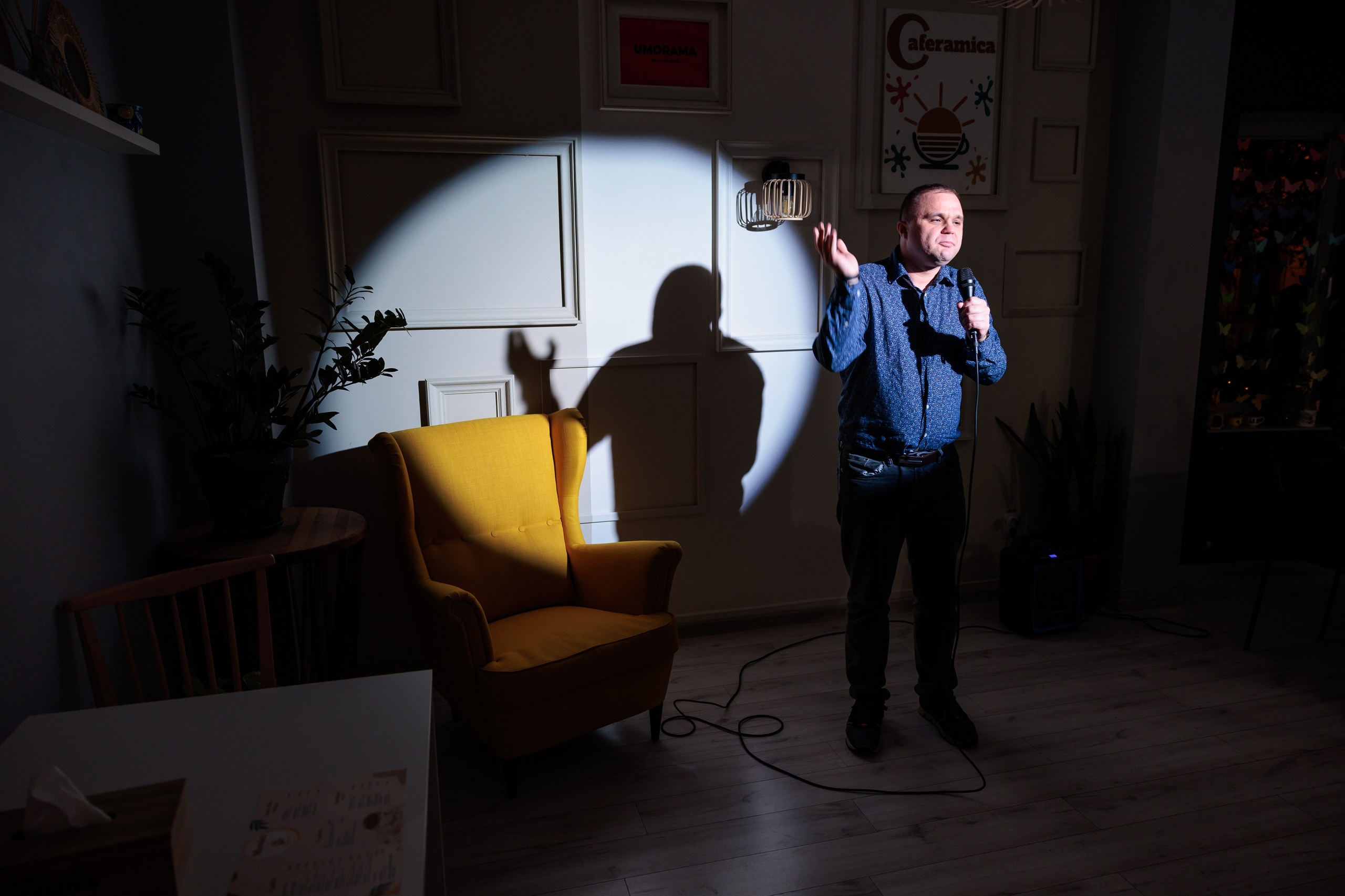 Open Mic - Caferamica. Marius Ciocan