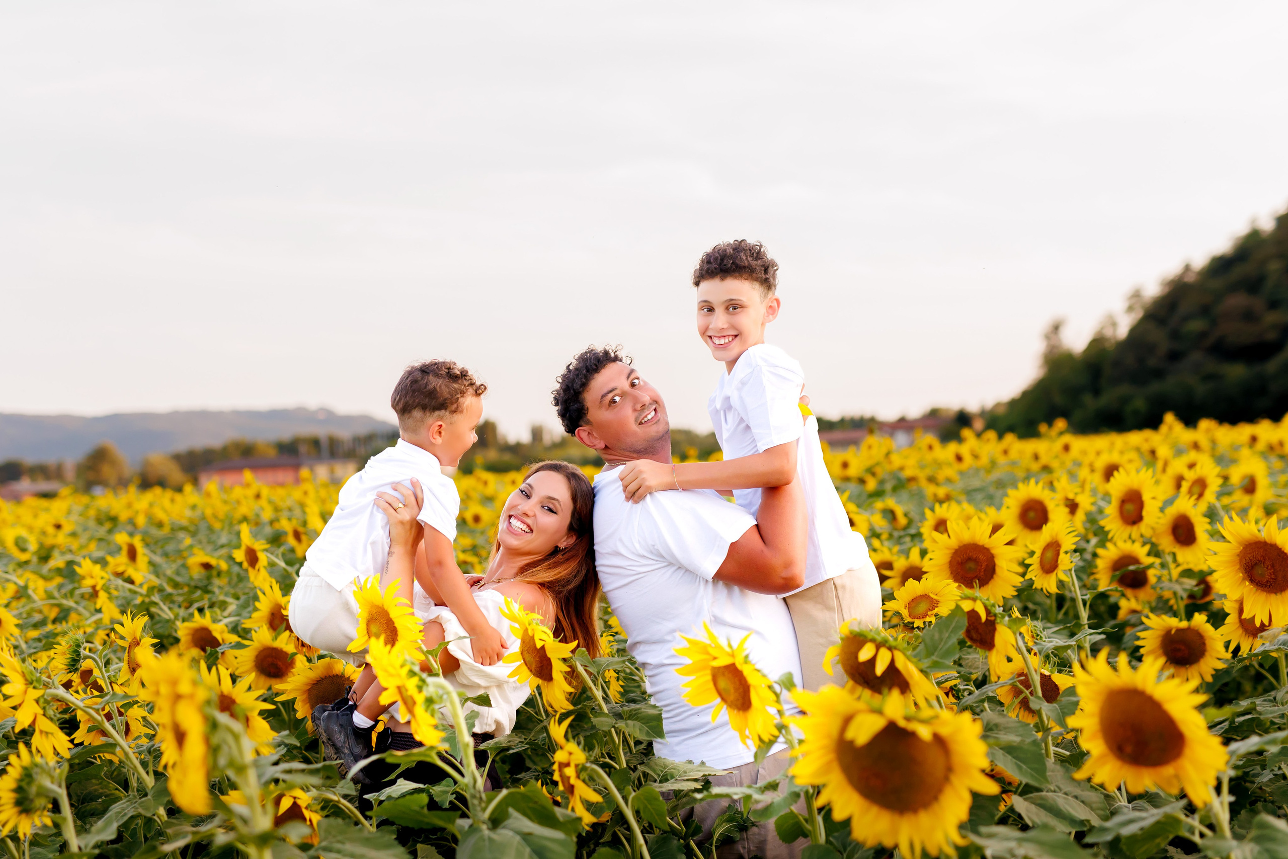 Tramonto tra i girasoli - 2026. Luci e Capricci Photography