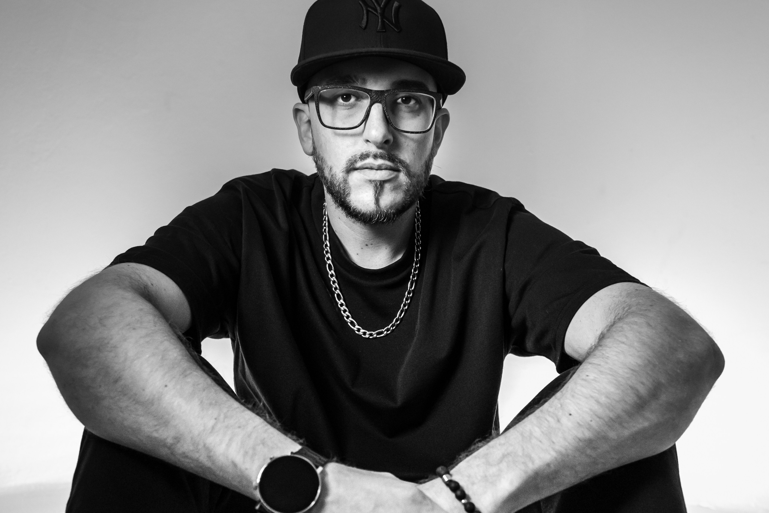 Sesiones de fotos en estudio en Gran Canaria / Retratos elegantes y estilo único