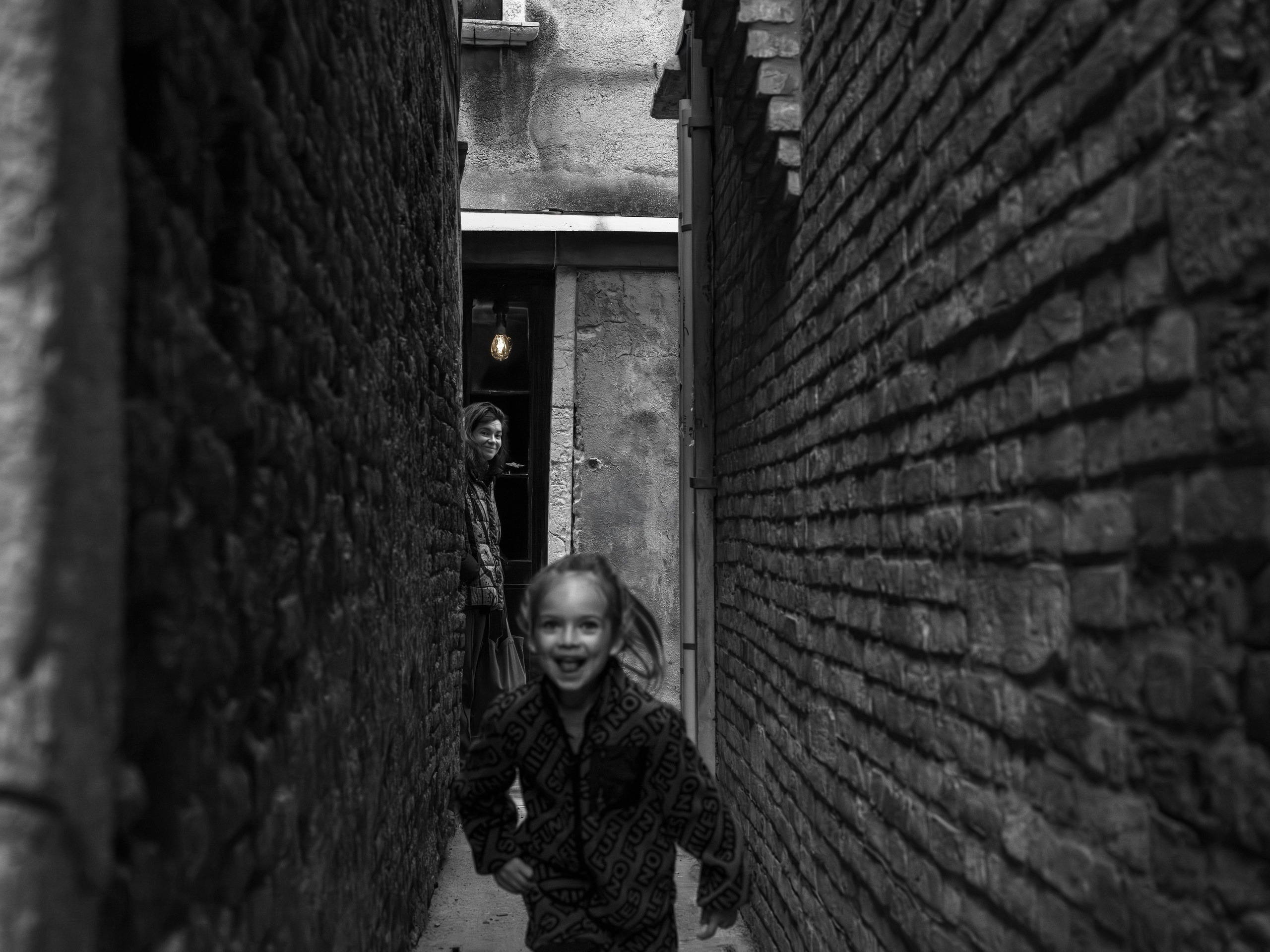 Уличная фотография в Италии | Street photo Milano, Verona, Como. Ale Kor — Фотограф в Италии | озеро Комо, озеро Гарда, Верона, Доломиты