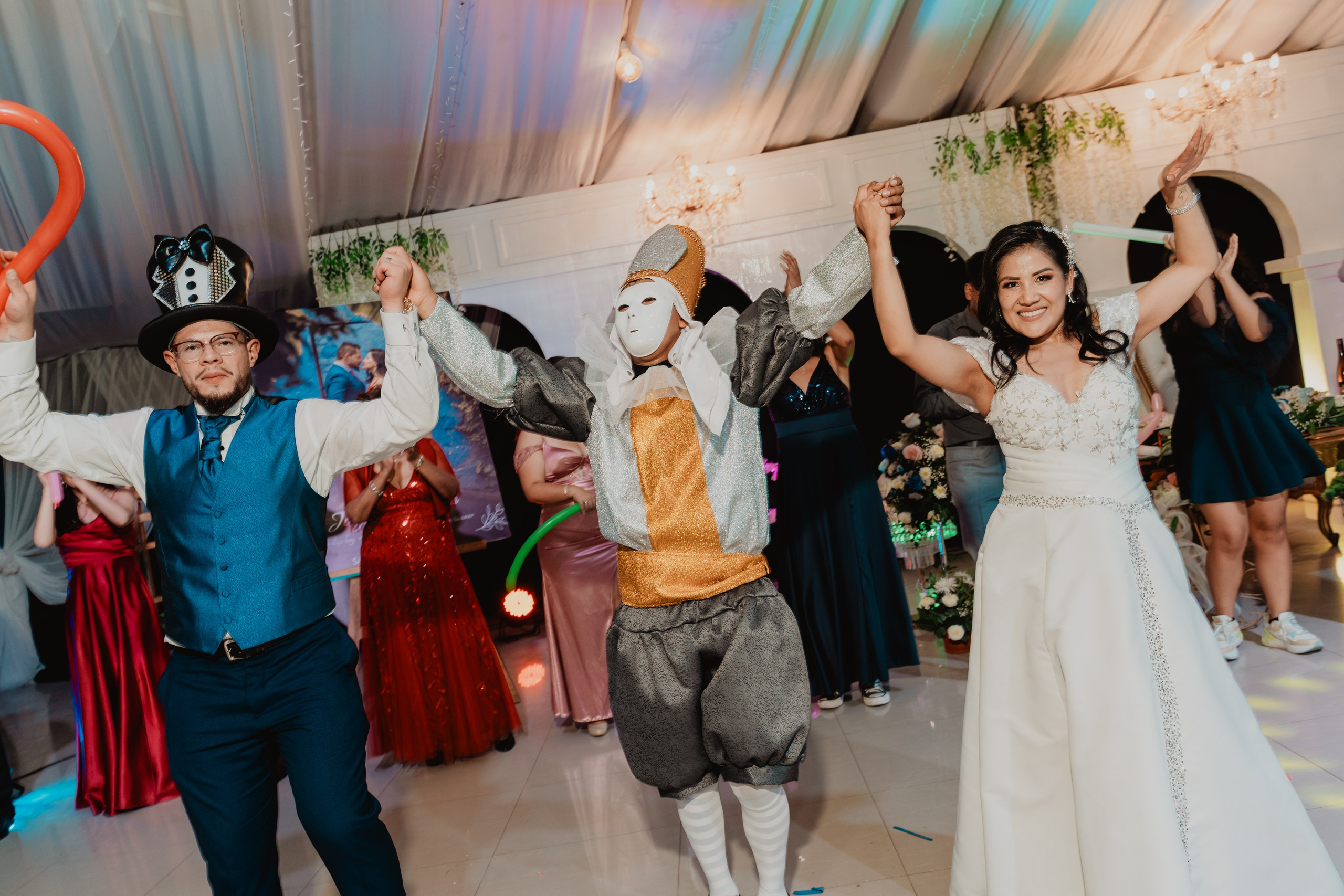 GABRIELA + JORGE | BODA CIVIL RELIGIOSA. Studio KVTA | Fotografía y Video de Bodas en Arequipa