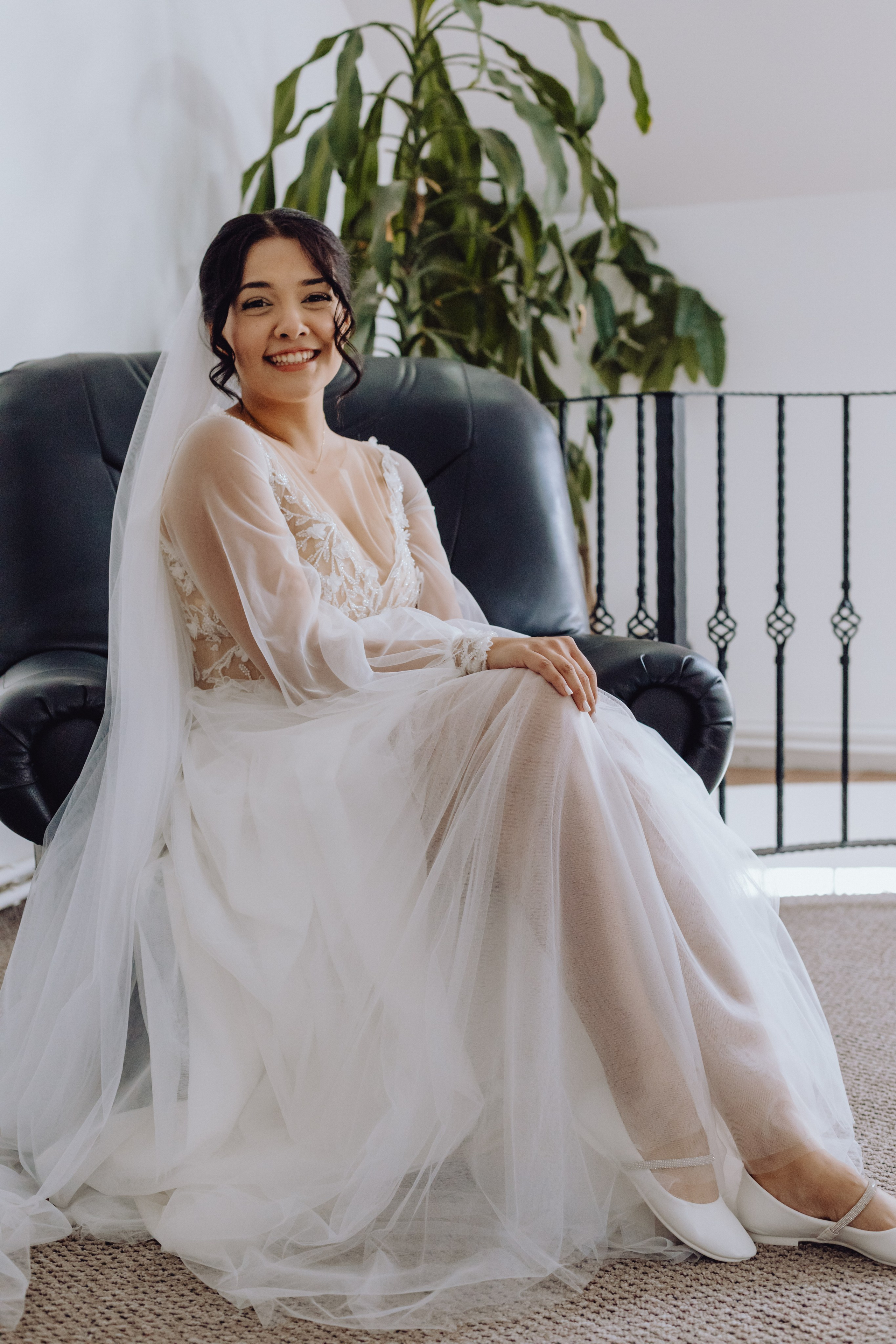 Moise & Delia. Wedding & couple photographer from Romania Rut Vetan