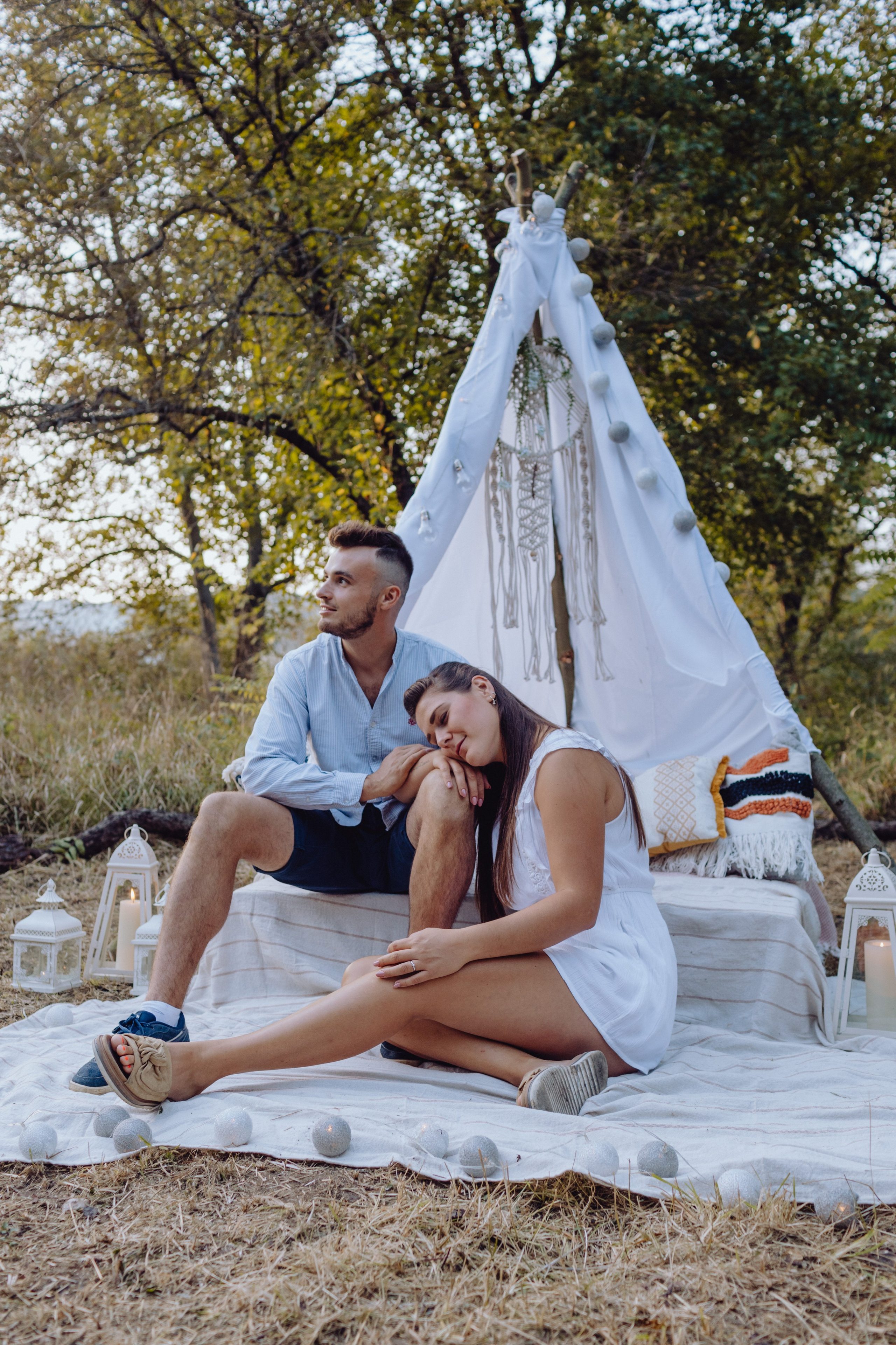 Bavo & Salina. Wedding & couple photographer from Romania Rut Vetan