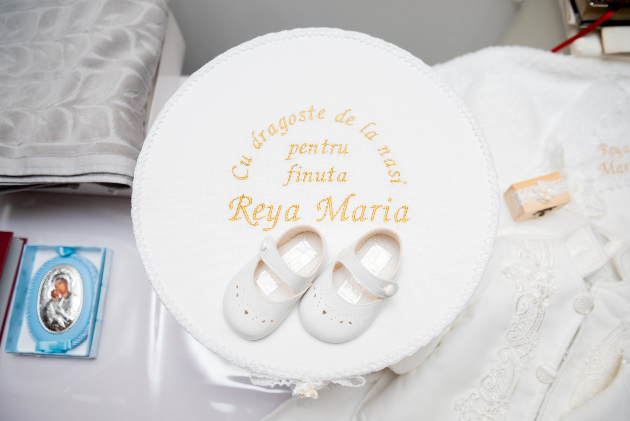 Christenings. Captured Moments by Olguta Vizauer