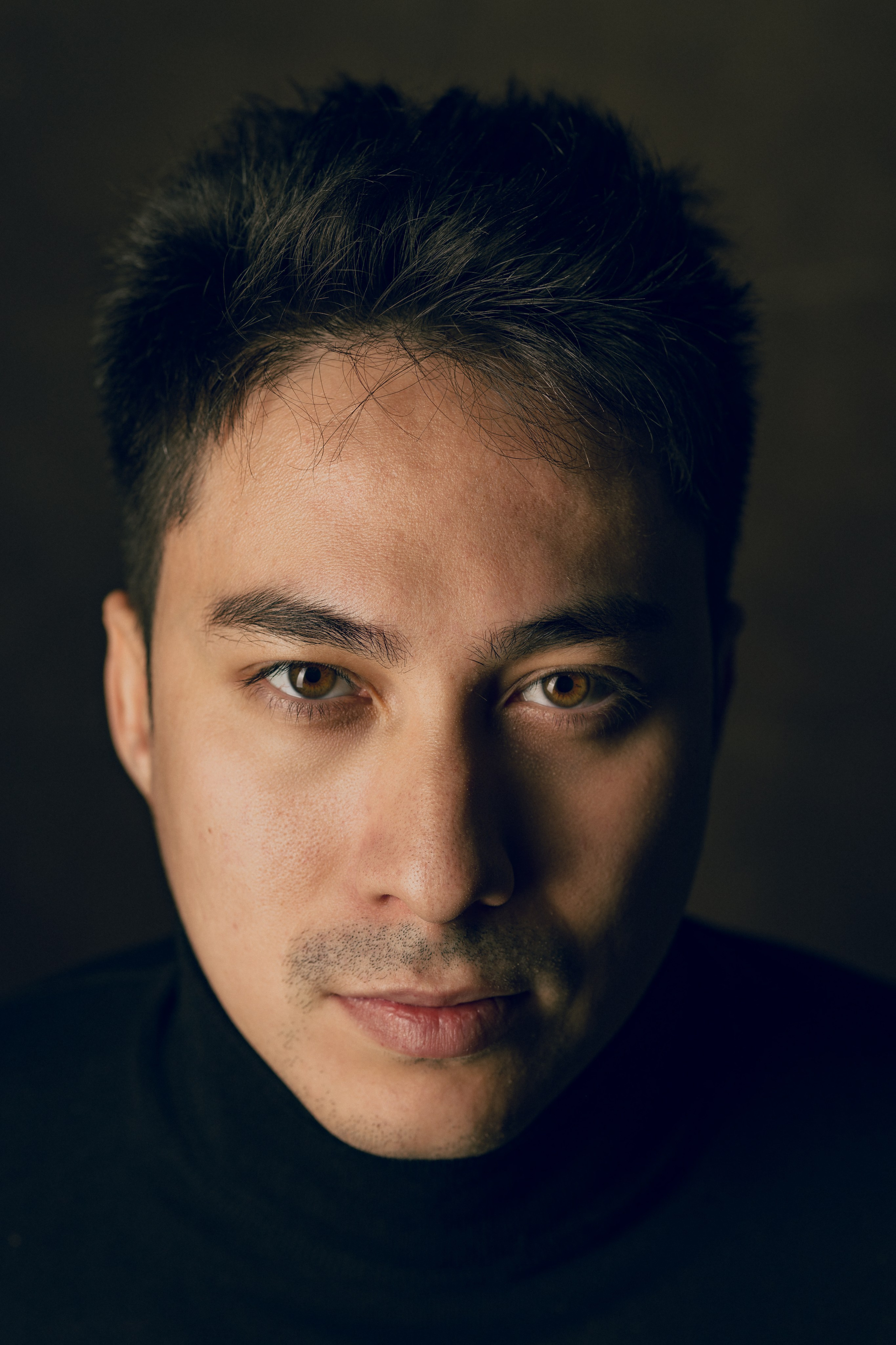 PORTRAITS. Портретный и спортивный фотограф в Алматы Алексей Овечкин