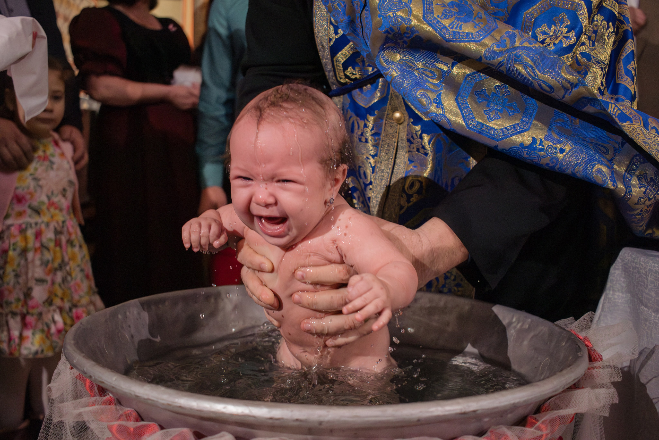 Iris. Fotograf si videograf — evenimente si studio