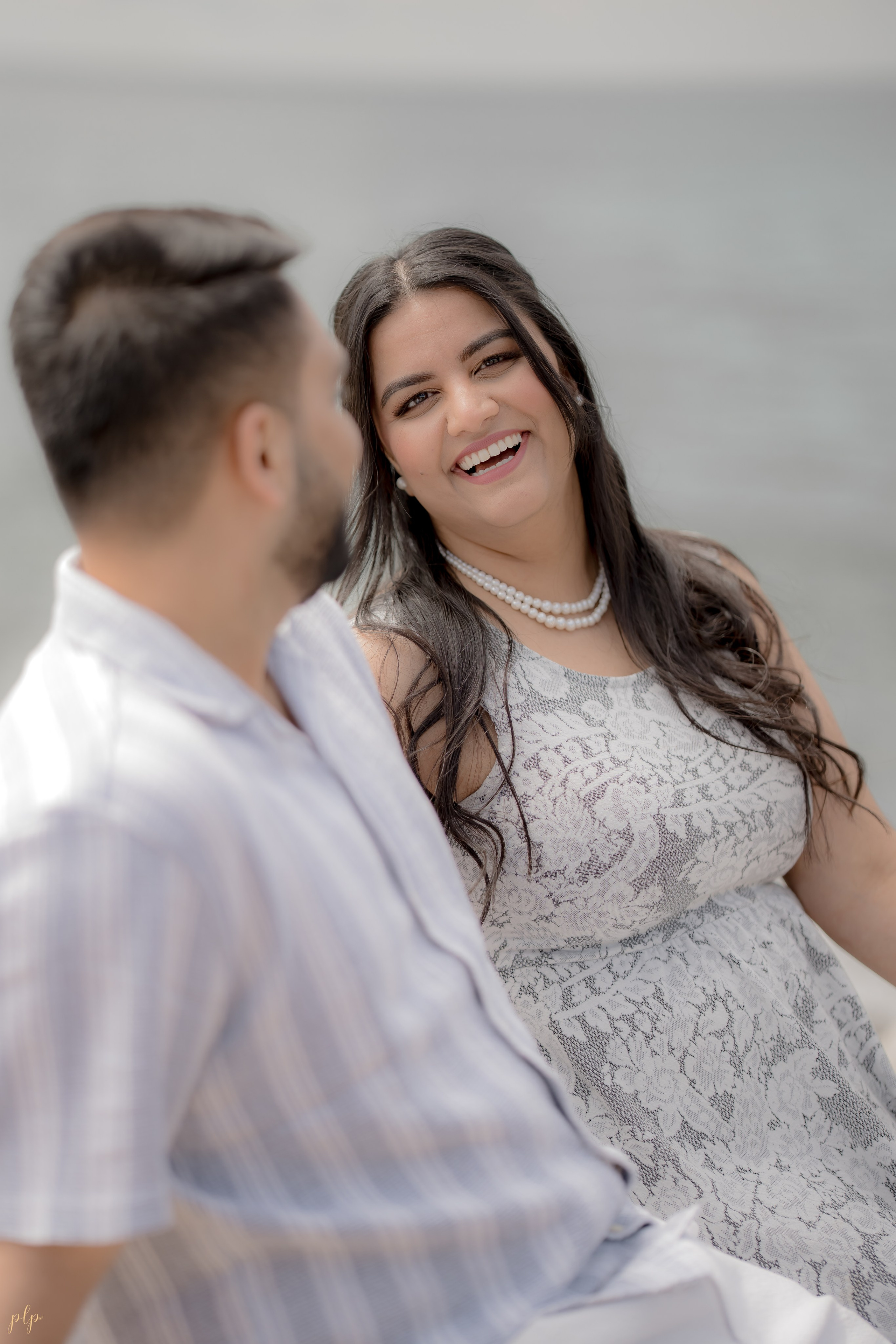 Dhairya and Krupali. Wedding Photographers and Filmmakers