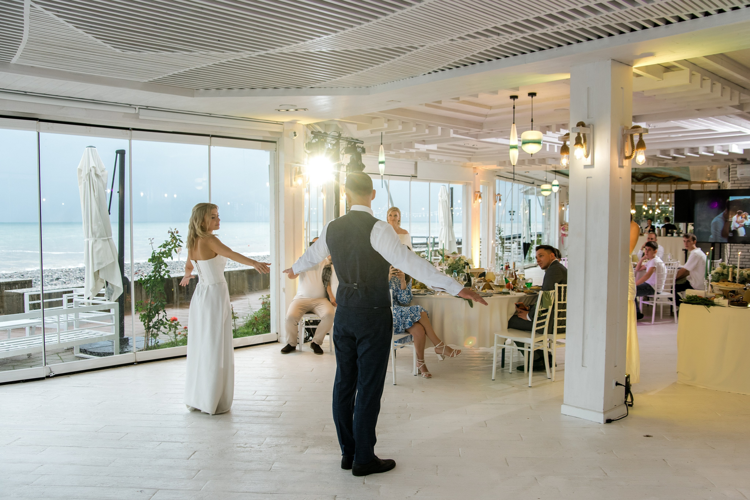 Wedding at Dreamland Oasis Hotel in Batumi. Свадебные фотографы в Грузии, Армении. Макс Коваленко и Лара Татосян. Свадебный видеограф