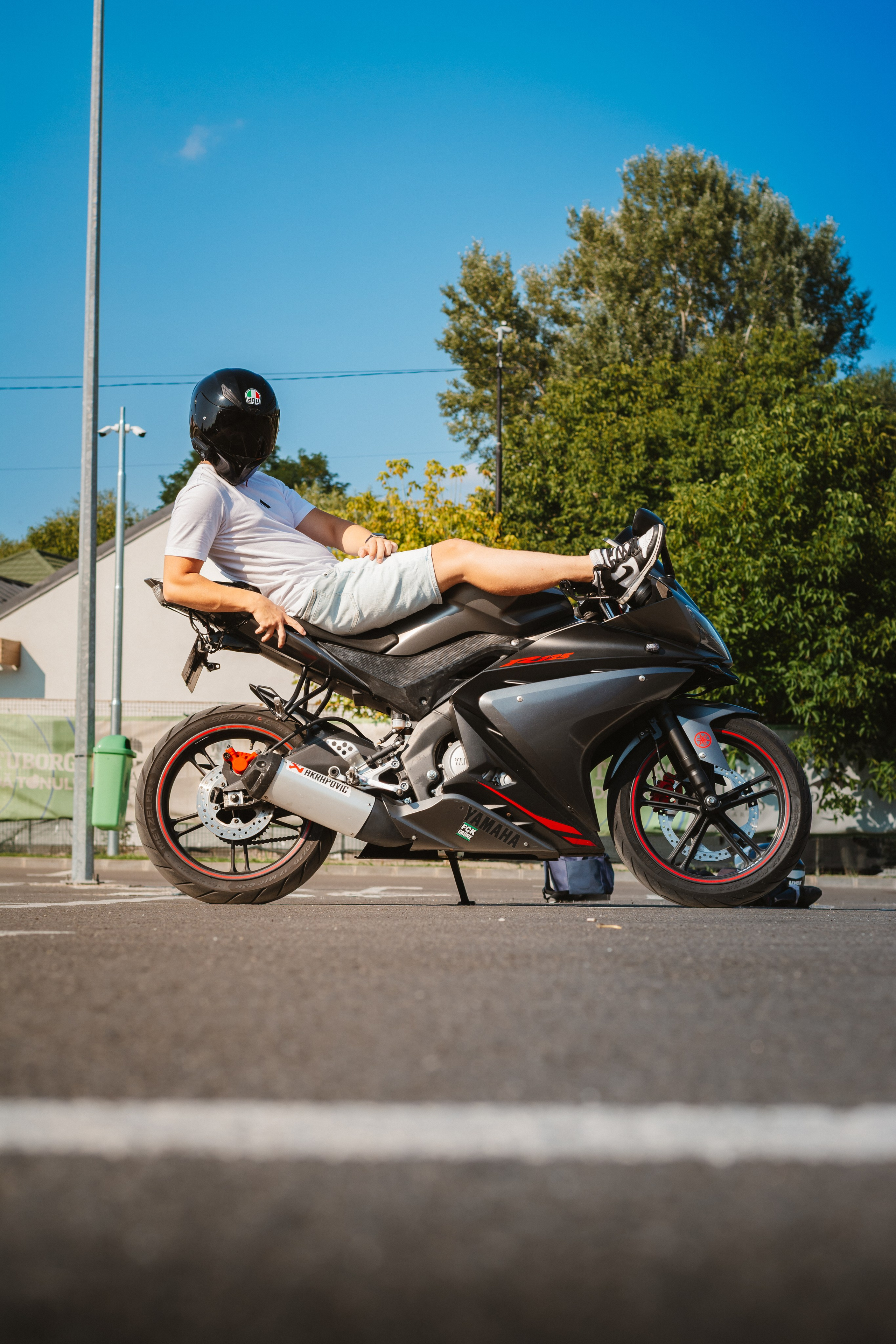 YZF-R125. Johnnyshoots