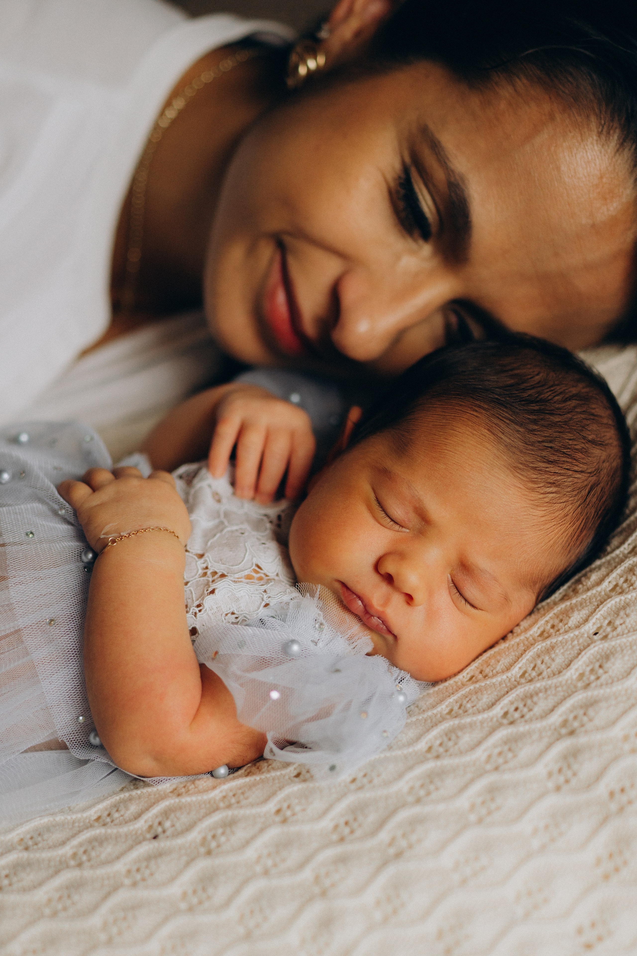 Newborn Home. Katerina Sellitti - Newborn Fotografin aus Bern. Schweiz