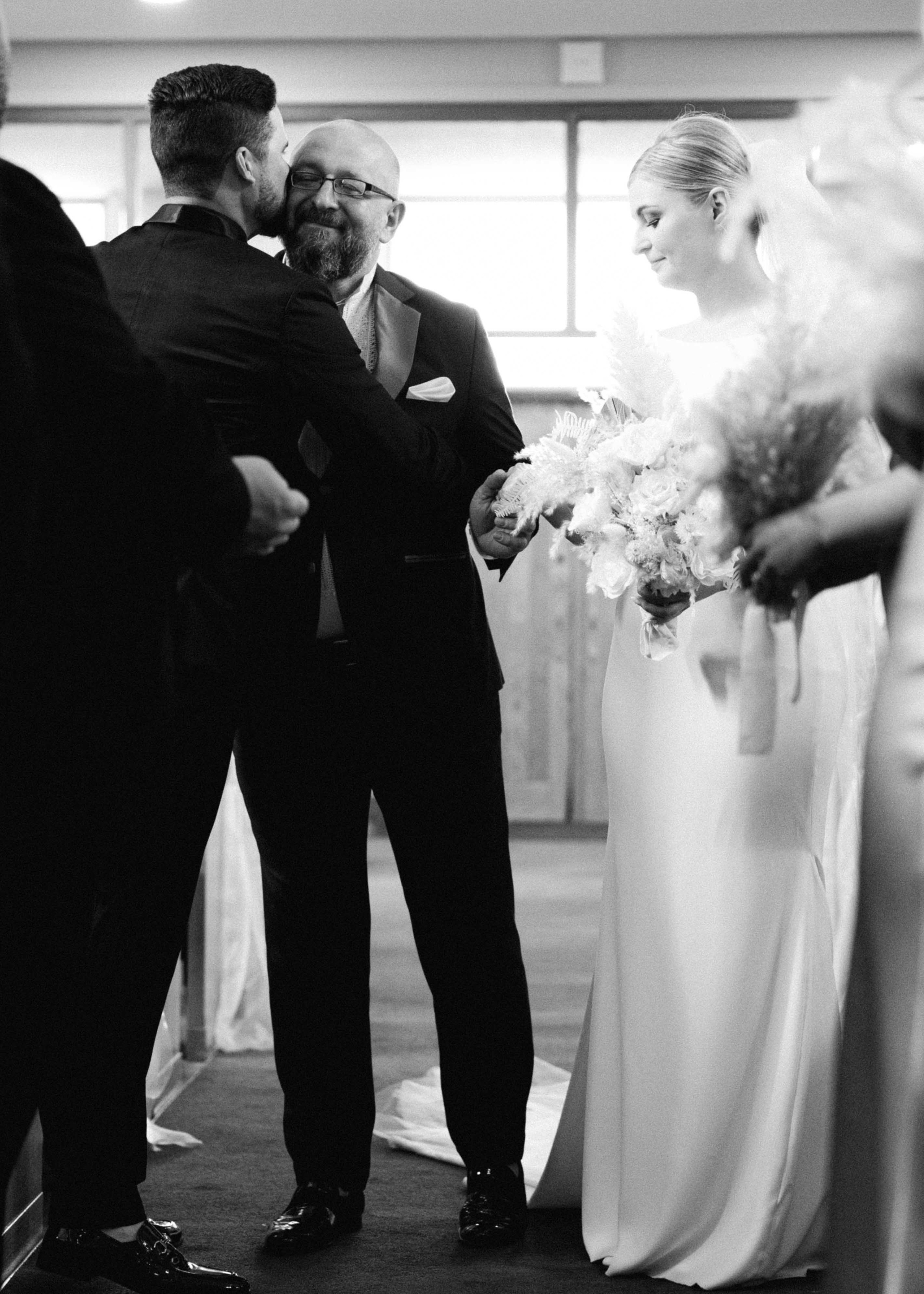 Khrystyna & Zachary (Winnipeg Art Gallery). Wedding Photographer in Winnipeg — Cinematic & Timeless by Vitiuk Photography