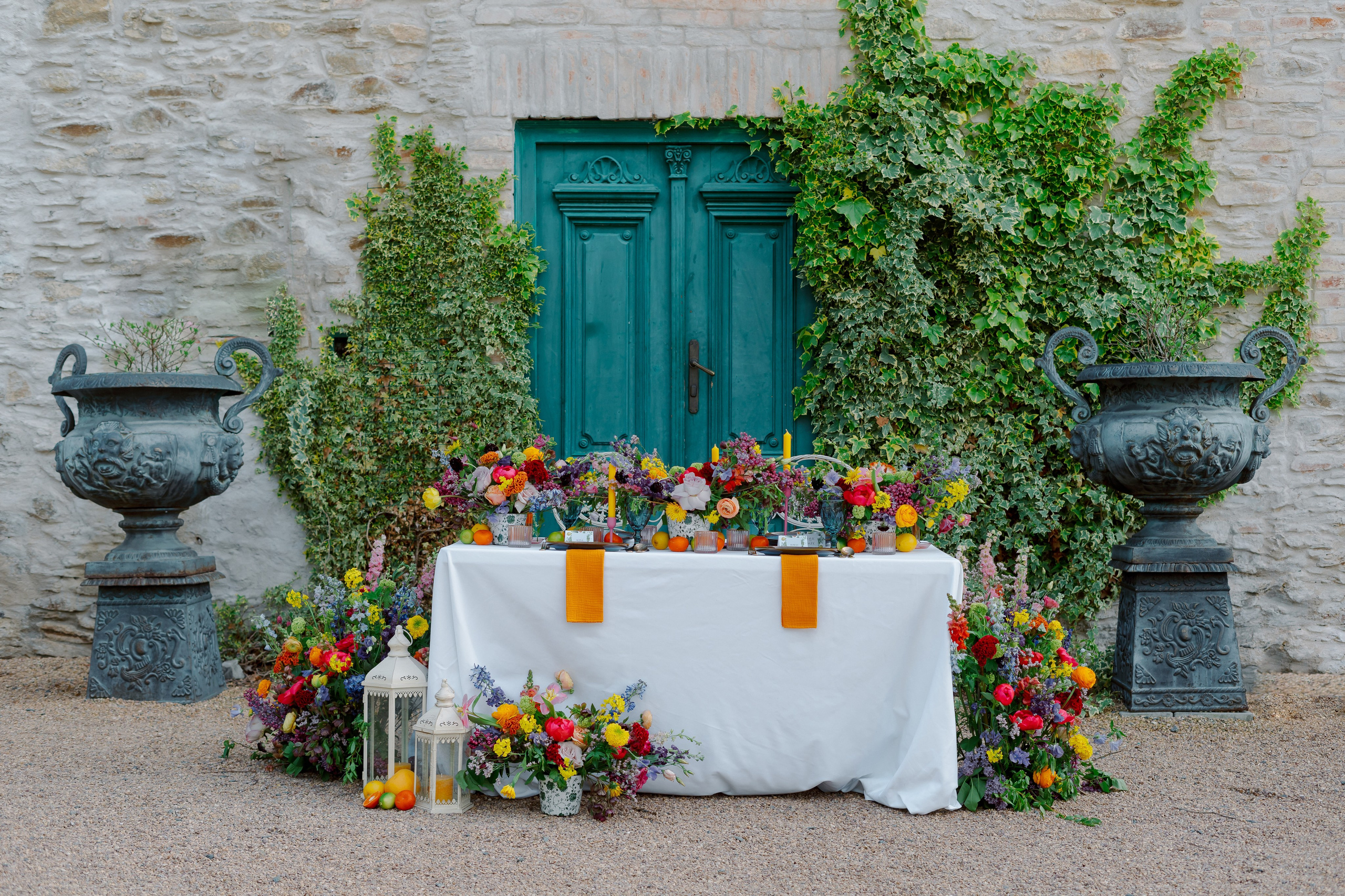 Whispers of Love: Thomas & Violeta's Wedding. Raw Studio: Capturing Elegant weddings accross Europe