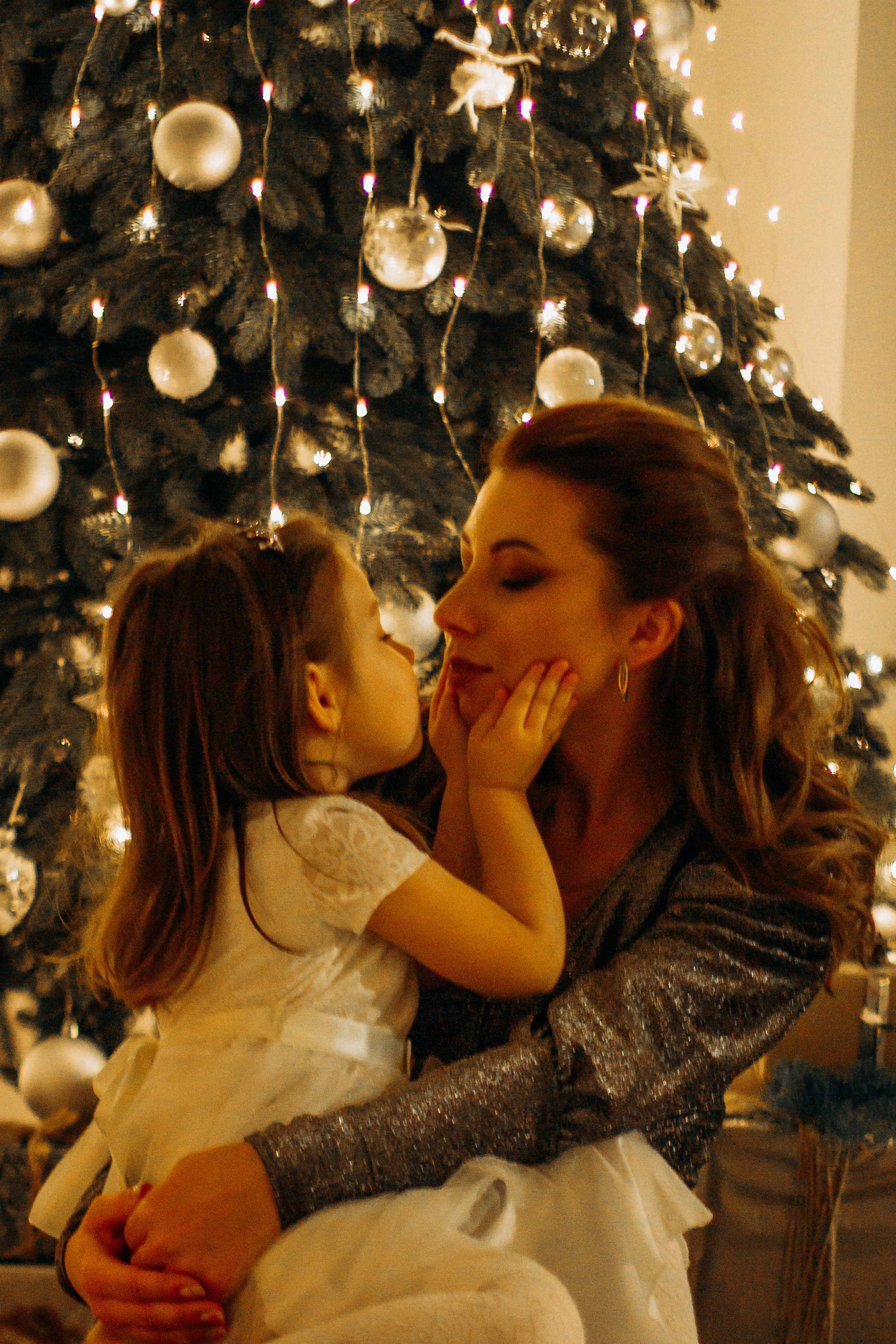 Christmas for Alina’s family. Iryna Zhyvora | Photographer | Stockholm