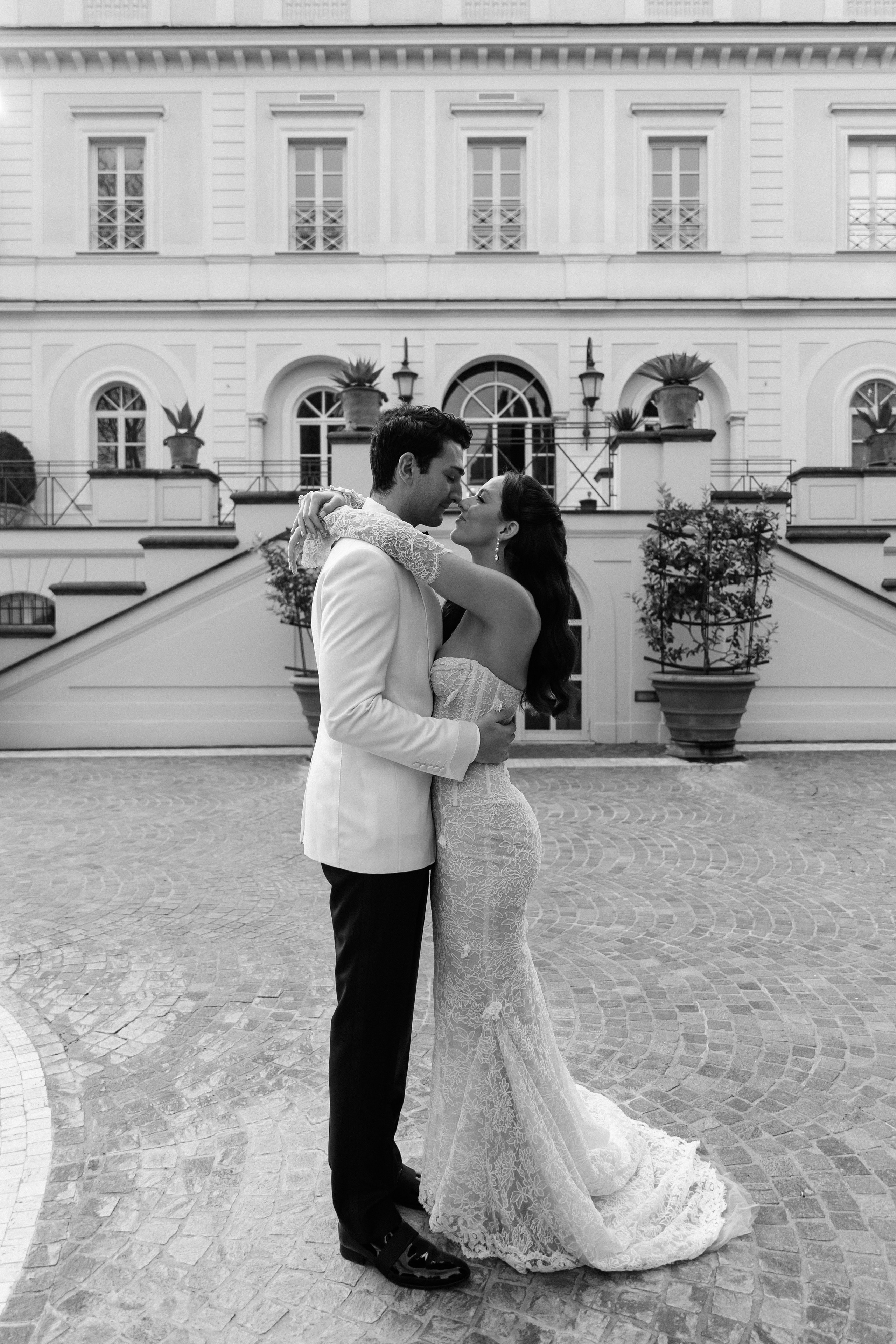 Wedding Photographer villa Miani. Wedding Photographer Rome Tuscany Como Sicily Puglia Amalfy Italy- Oksana Savenchuk