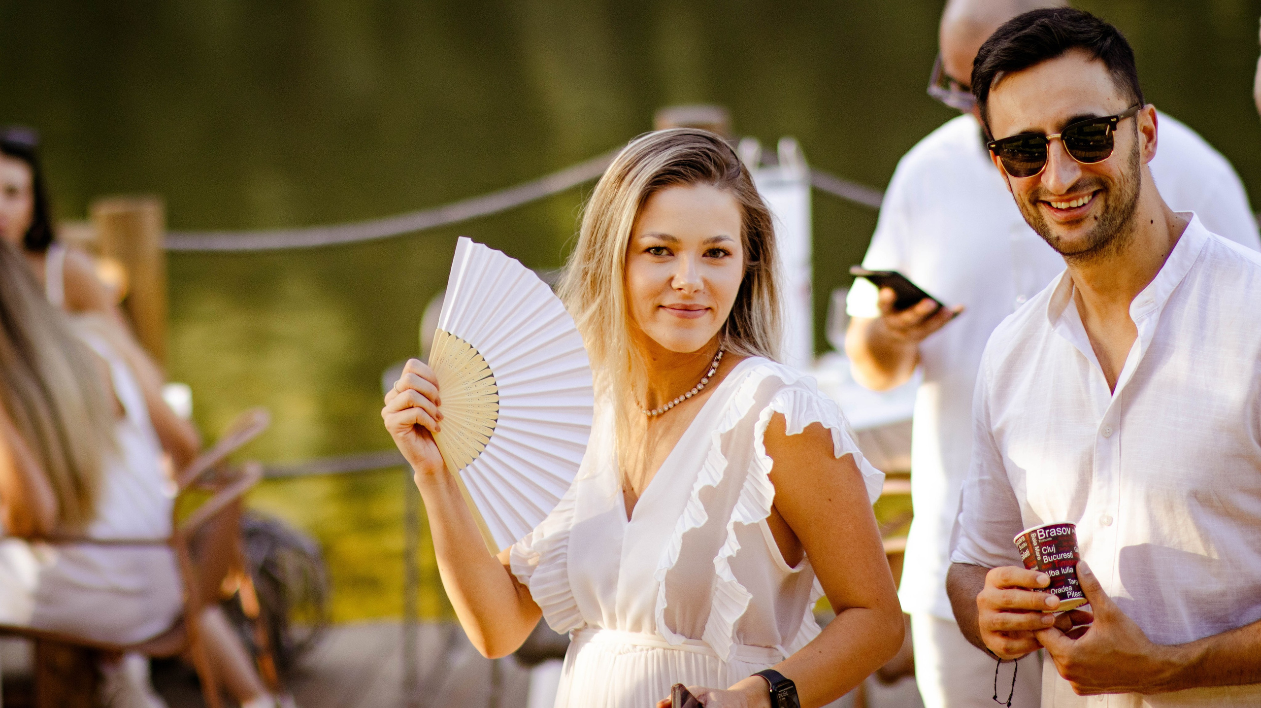 Fotograf de portrete și evenimente din Cluj-Napoca. Ședințe foto individuale, nunți, botezuri și aniversări în Cluj și județul Cluj