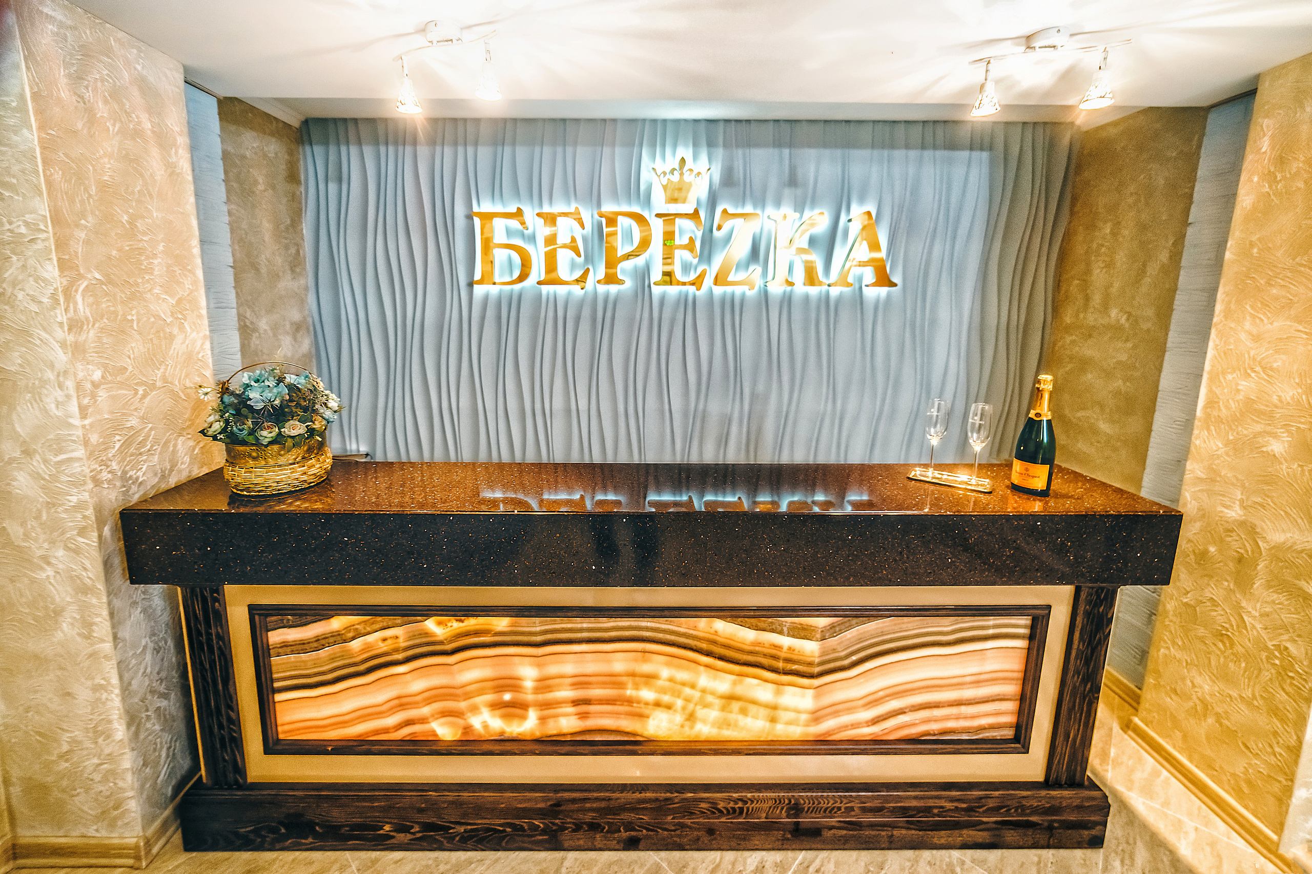 Real Estate photographer in Florida, Miami, Sunny Isles, Boca Raton, Miami Beach, Hialeah, Weston, Miramar, Hollywood, Hallandale,  Fort Lauderdale