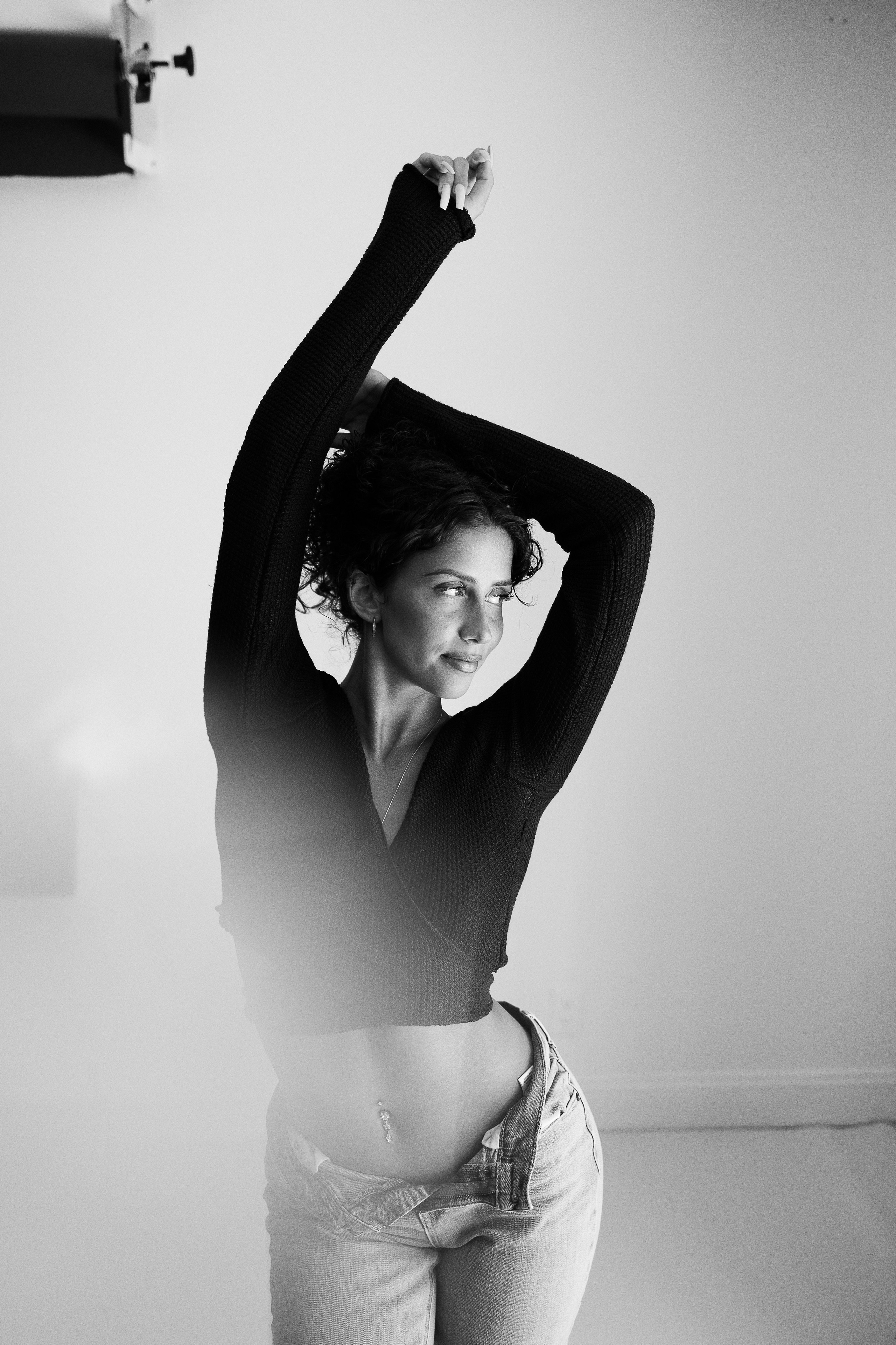 J. Rawnoir- Portrait photography by Daria Paliy.Timeless black&white portraits of women in NYC area