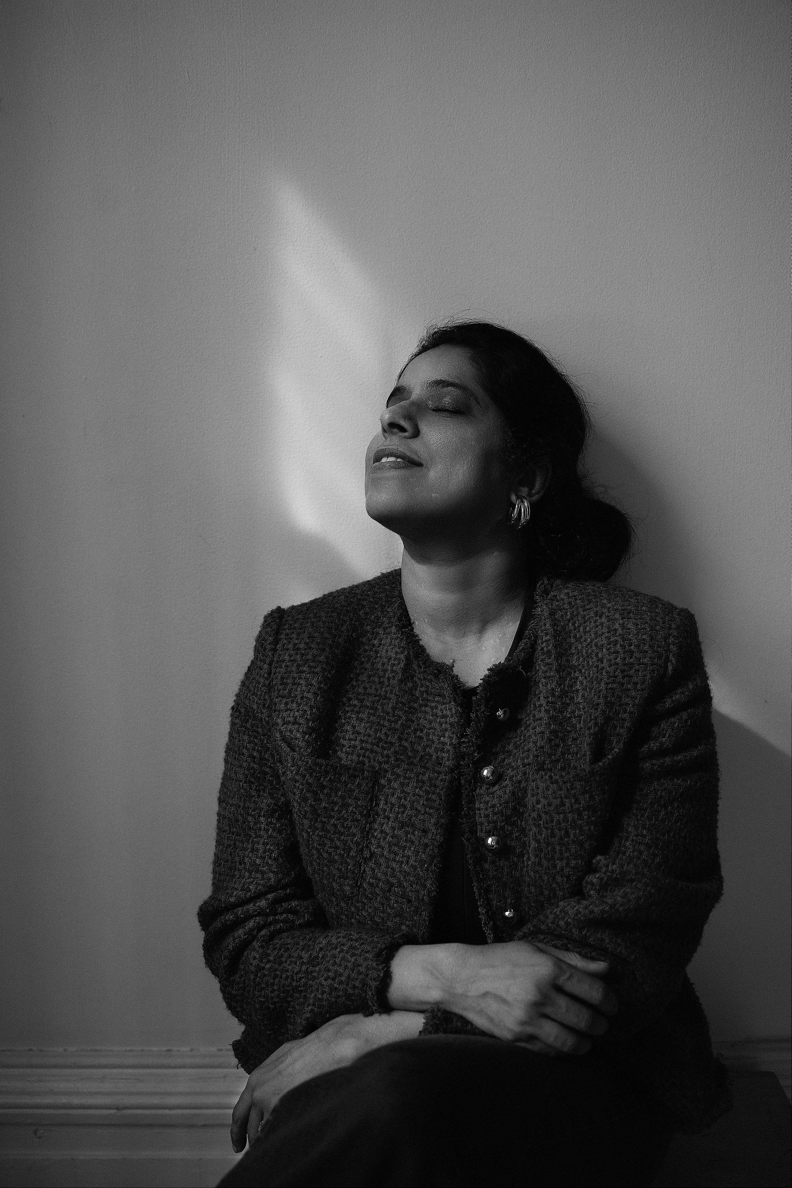 S. Rawnoir- Portrait photography by Daria Paliy.Timeless black&white portraits of women in NYC area