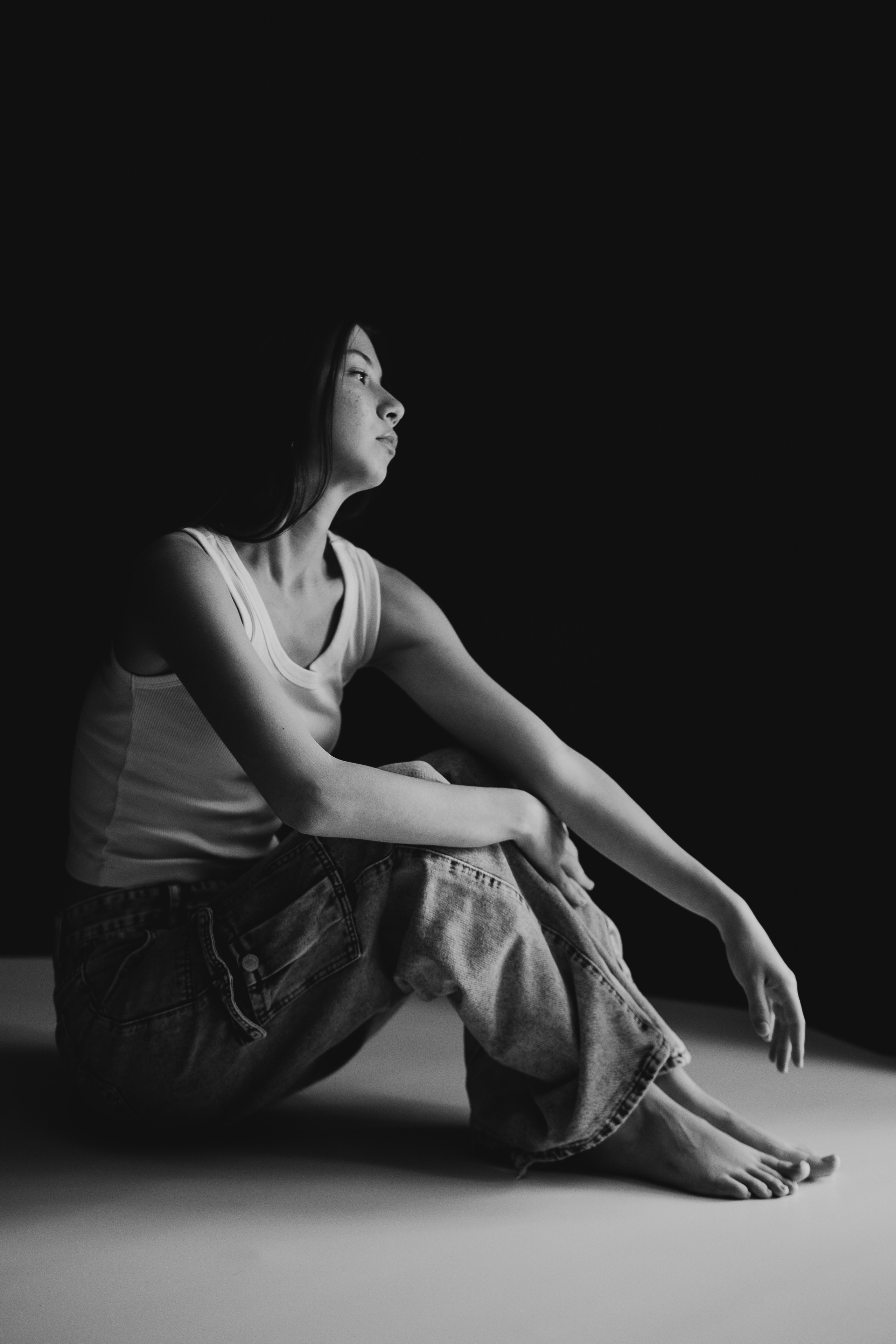 A. Rawnoir- Portrait photography by Daria Paliy.Timeless black&white portraits of women in NYC area