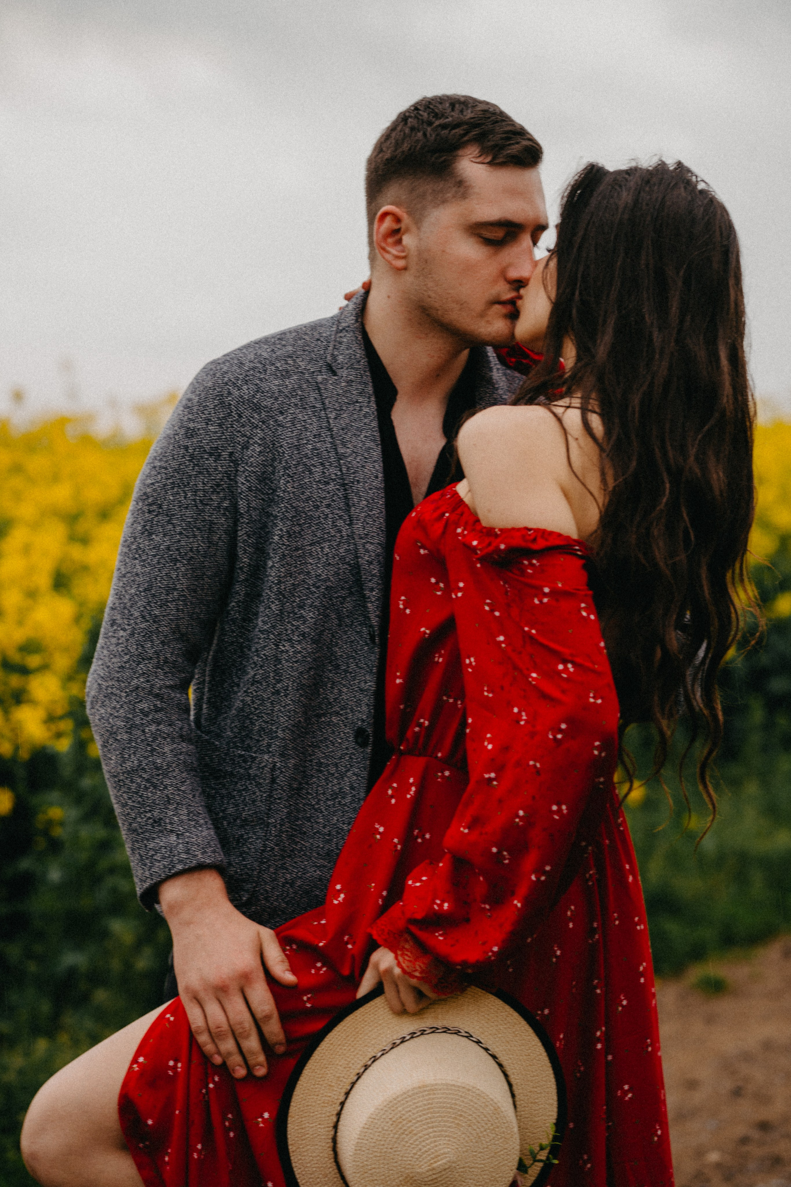 Whisper of Love. Fotograf Katowice – sesje indywidualne, rodzinne, ślubne