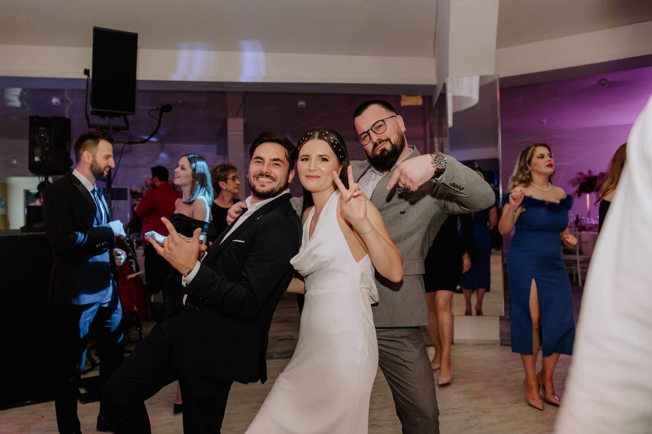 Nunta in Octombrie, in culorile toamnei , la Elysium , Iasi. Proud Vision Weddings | Wedding Photography & Film — Servicii profesionale Foto Video Nunta Iasi