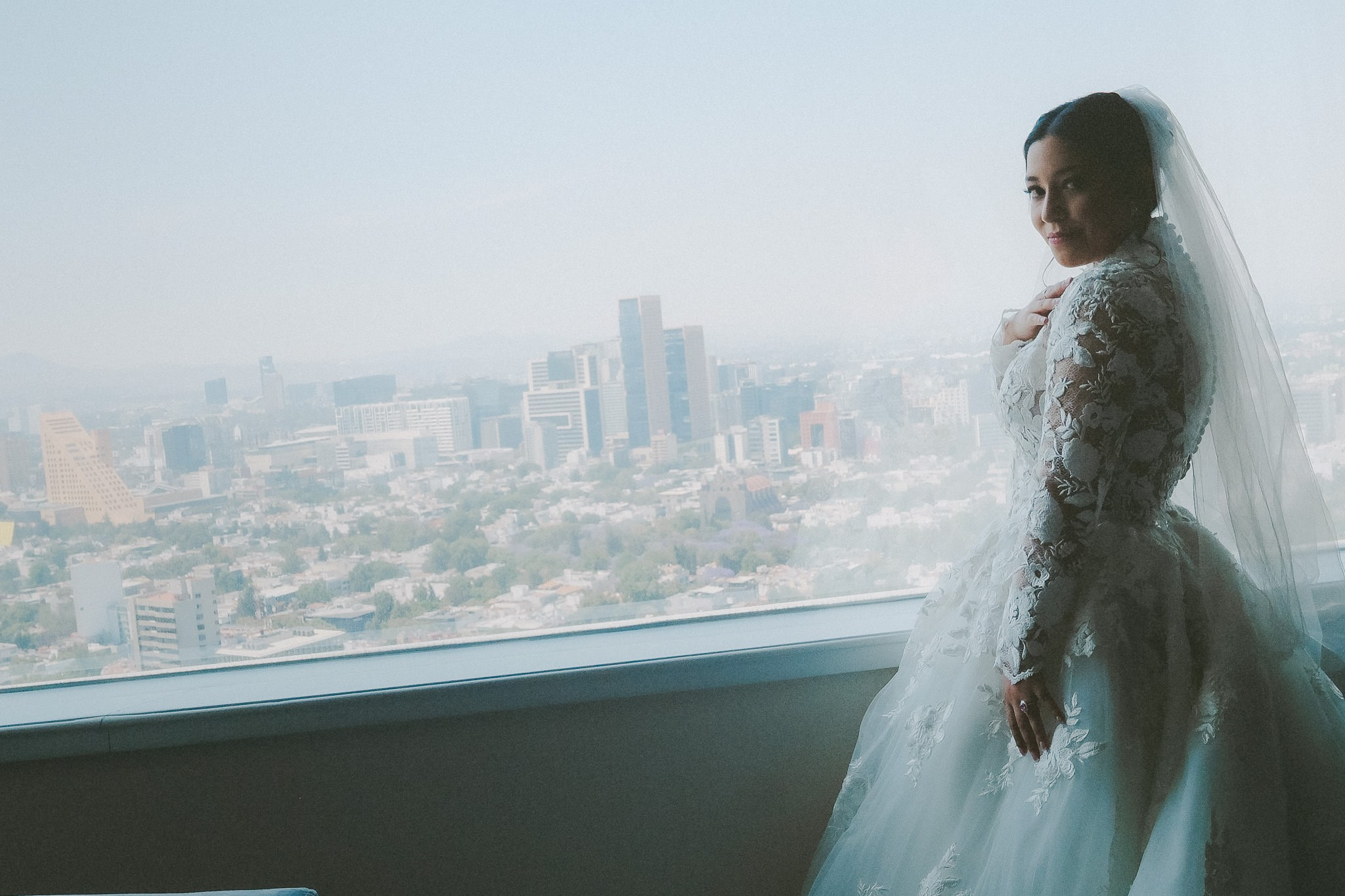 Isavira & Andrew. Wedding and family photographer in Mexico City