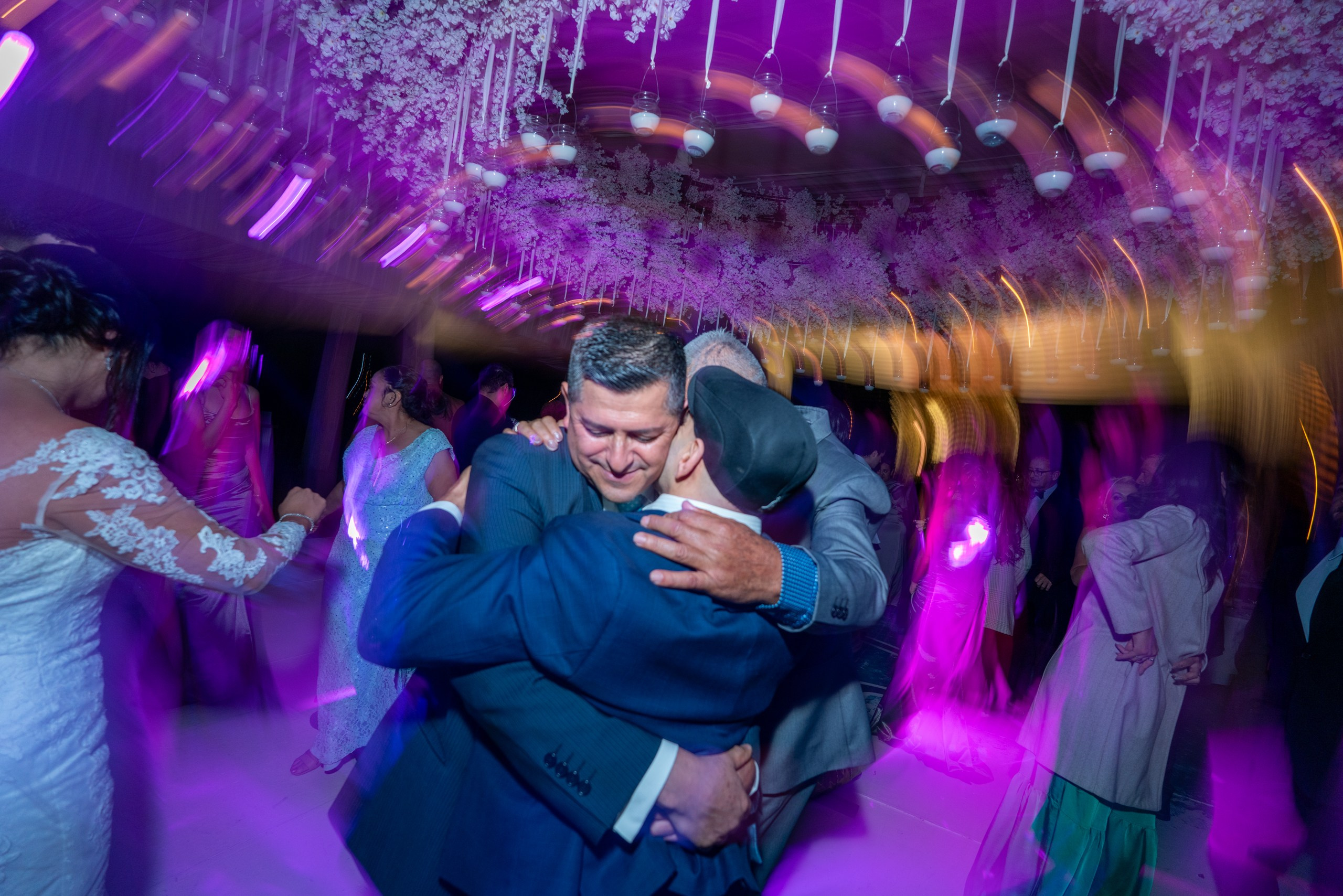 Daniel & Jannet. Elopement & Lifestyle Wedding Photographer