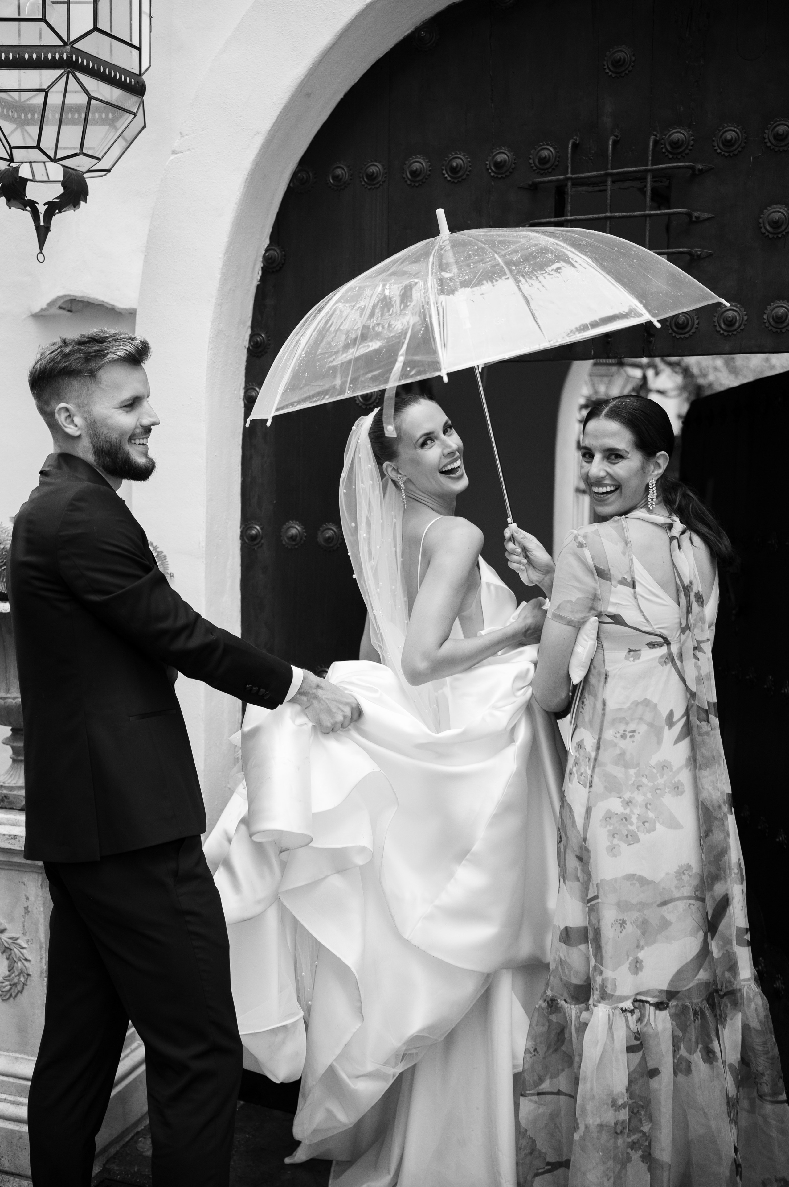 Nico & Mira. Wedding photographer in Spain